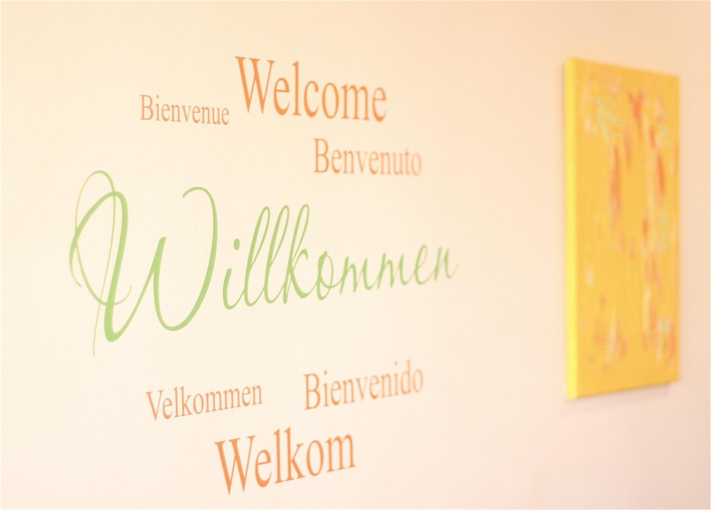 Apartamento Violeta Residencial La Felicidad by costablancarent