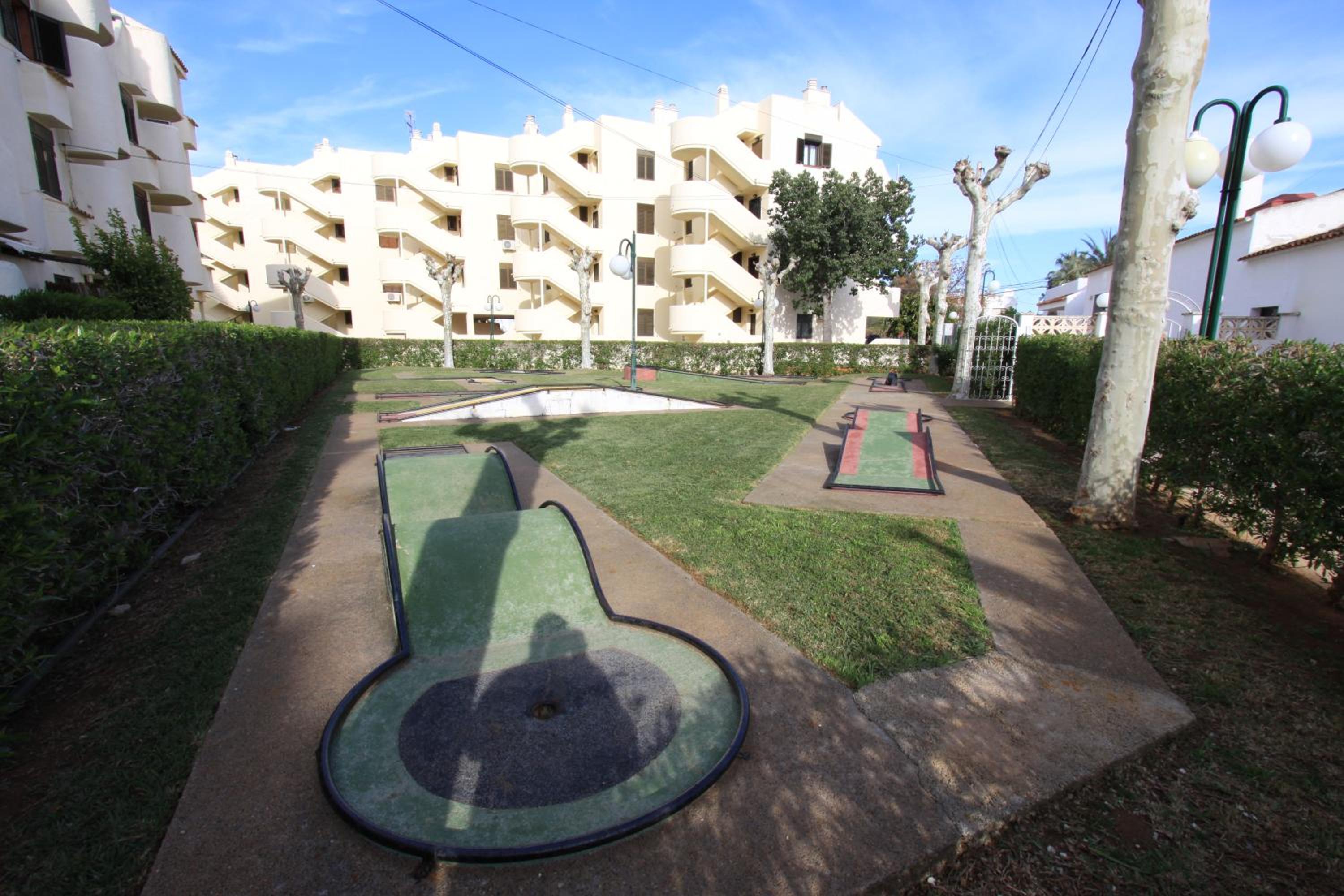 Apartamento Violeta Residencial La Felicidad by costablancarent