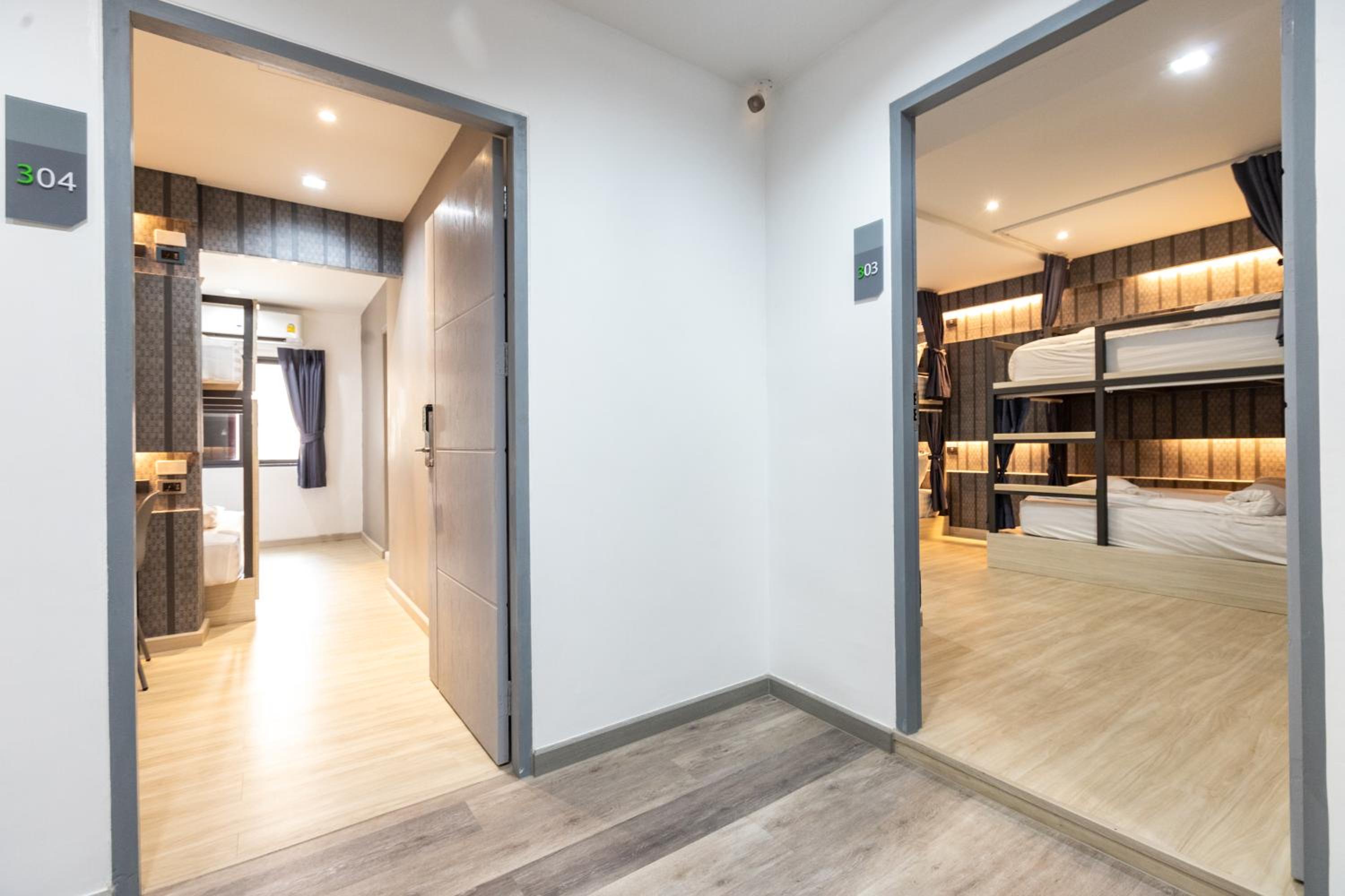 Baan Kun Mhor Hostel บ้านคุณหมอโฮสเทล
