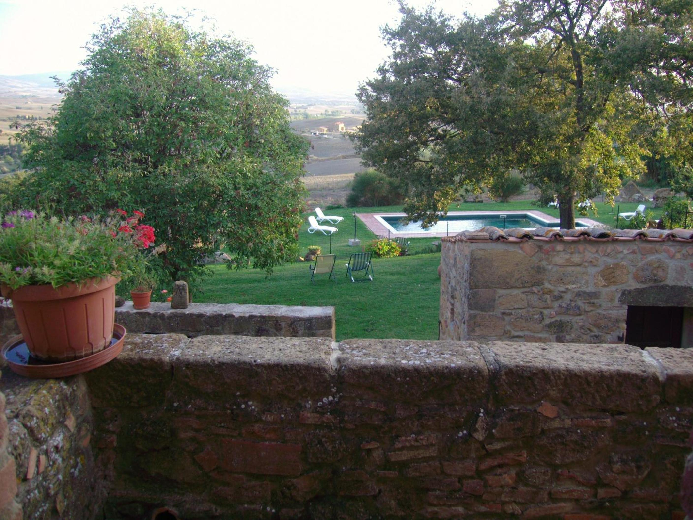 Photo 26