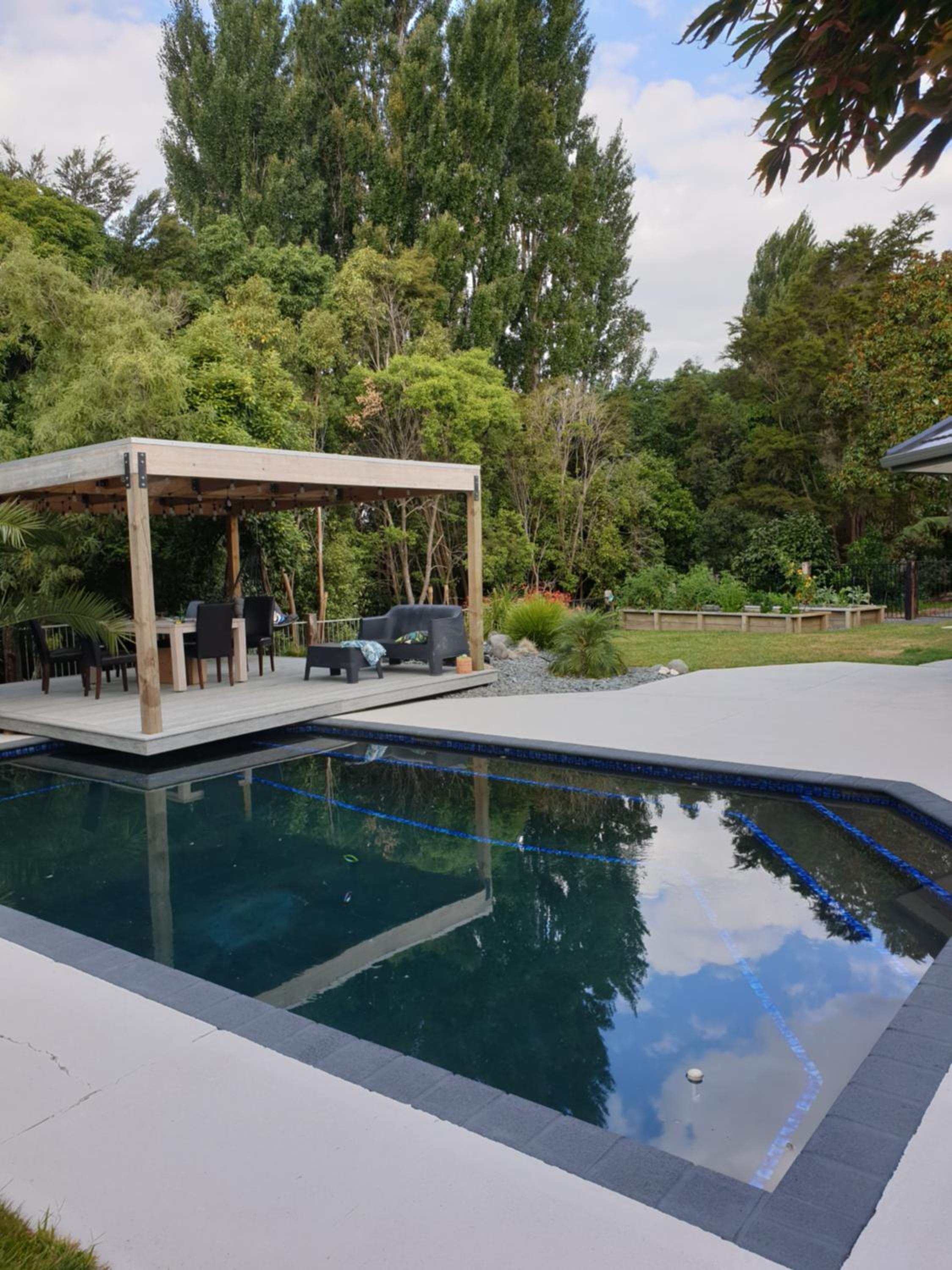 Robyn's Retreat view 2