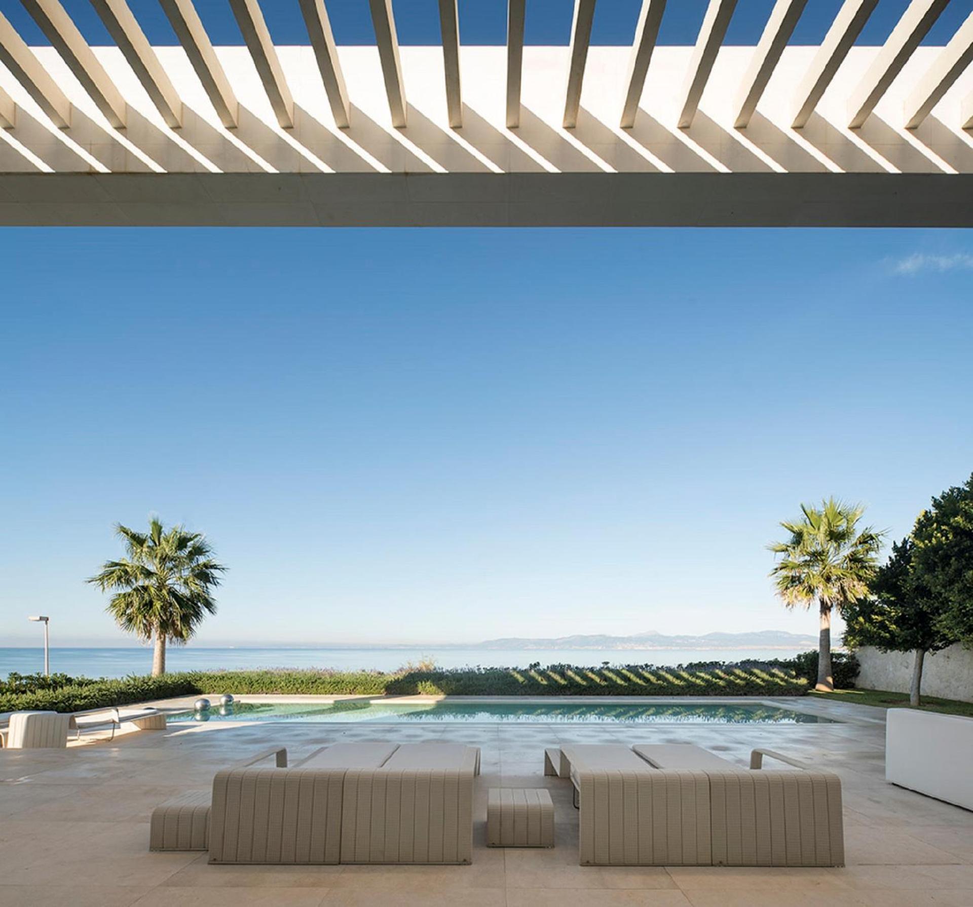 PALMA BAY FRONT LINE view 4