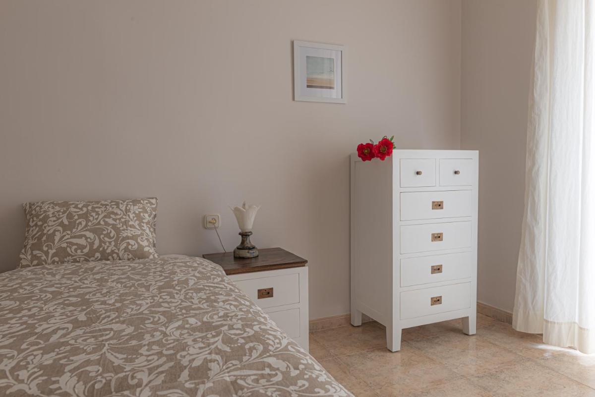 Central Apartment al lado de la playa con aire acondicionado y parquing photo 3