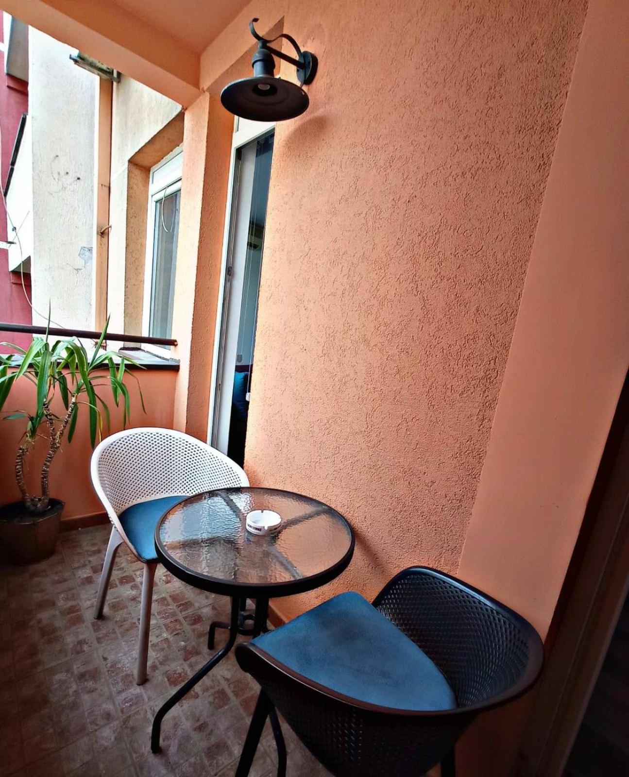Chill Out Apartment view 3