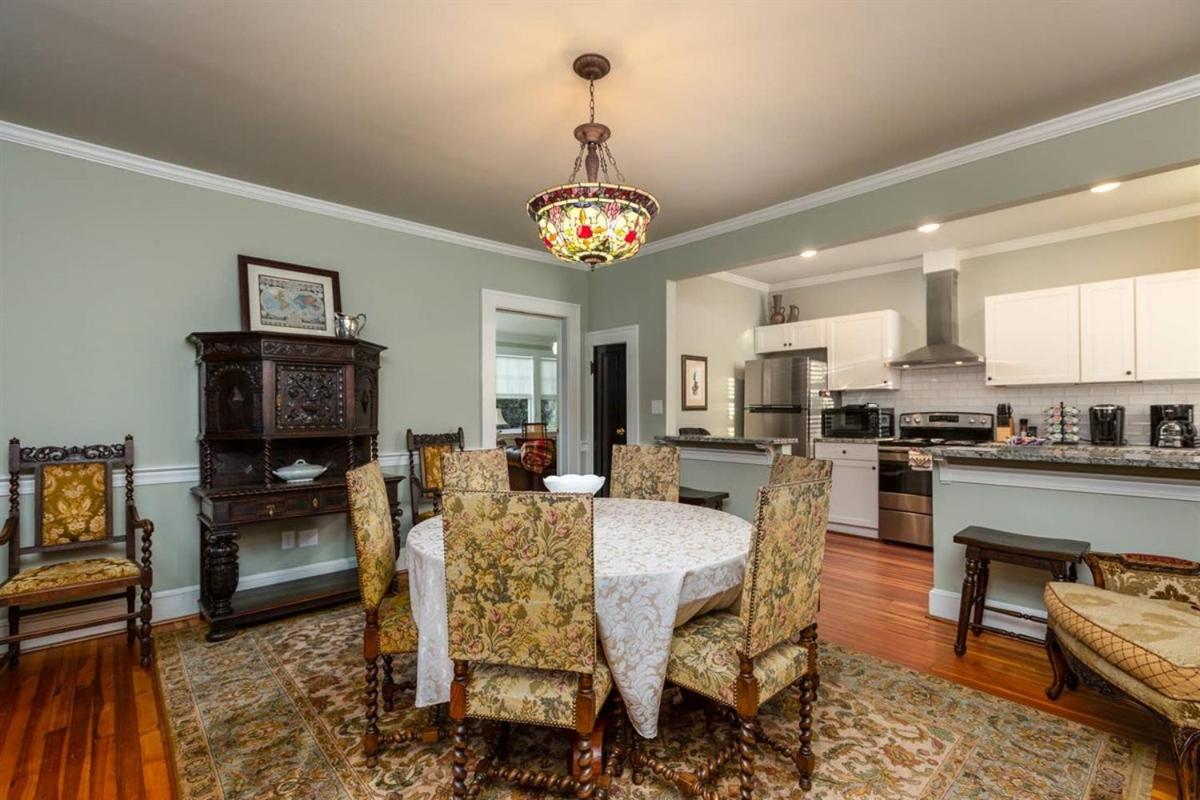 Renowned historic home downtownacross from park view 5