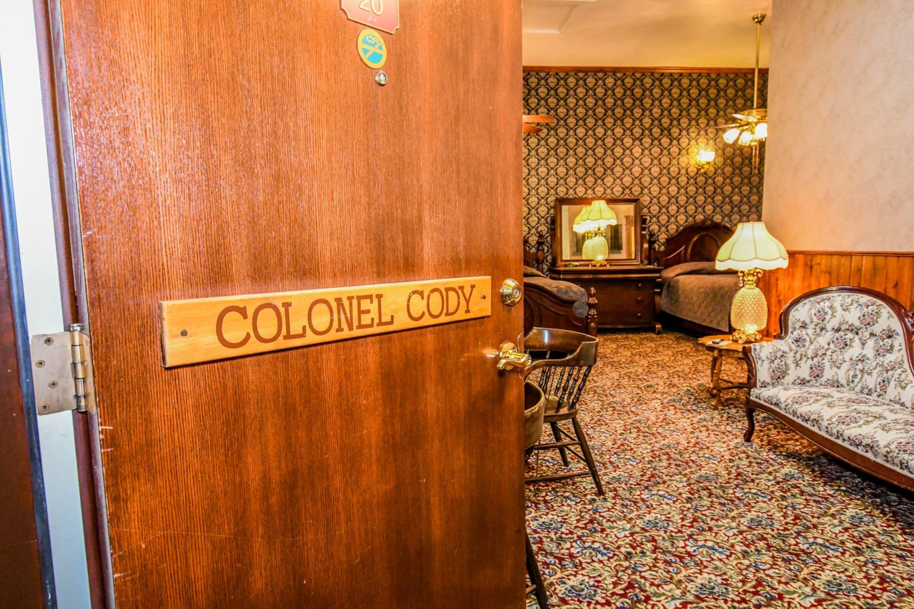 Cody Vacations - Irma Hotel - Property Image 8
