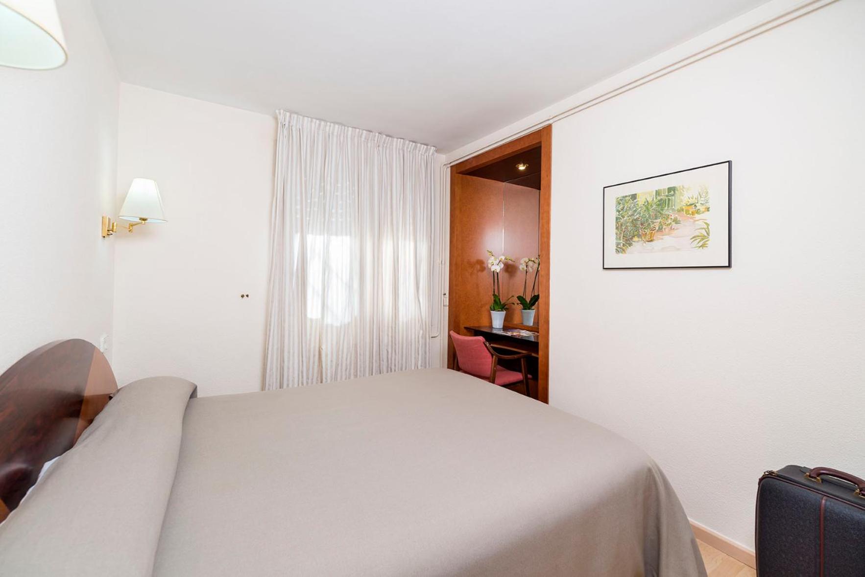 Apartamentos Guitart — photo 23