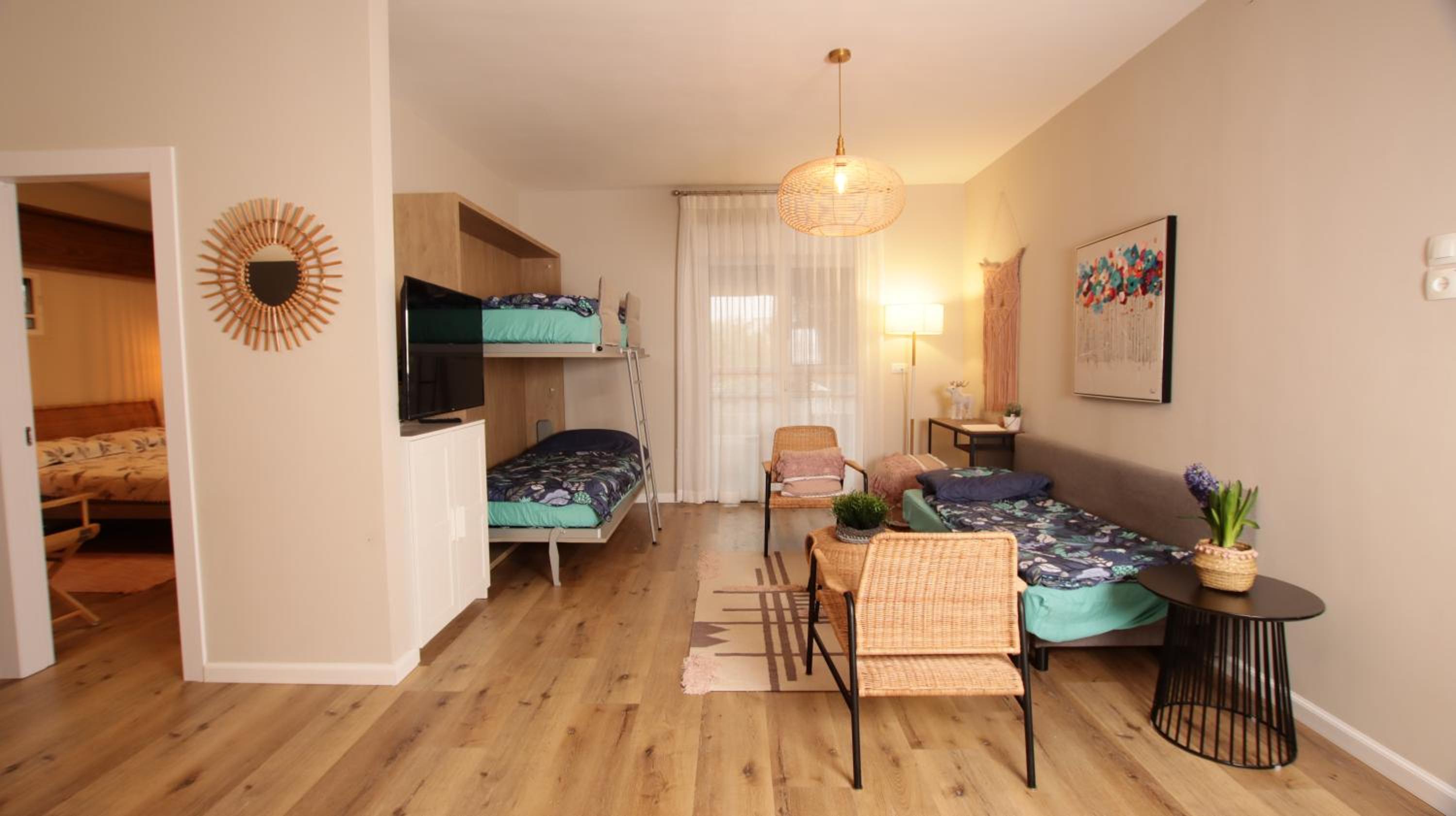 Cute & Cozy House in Zichron Yaakov view 2