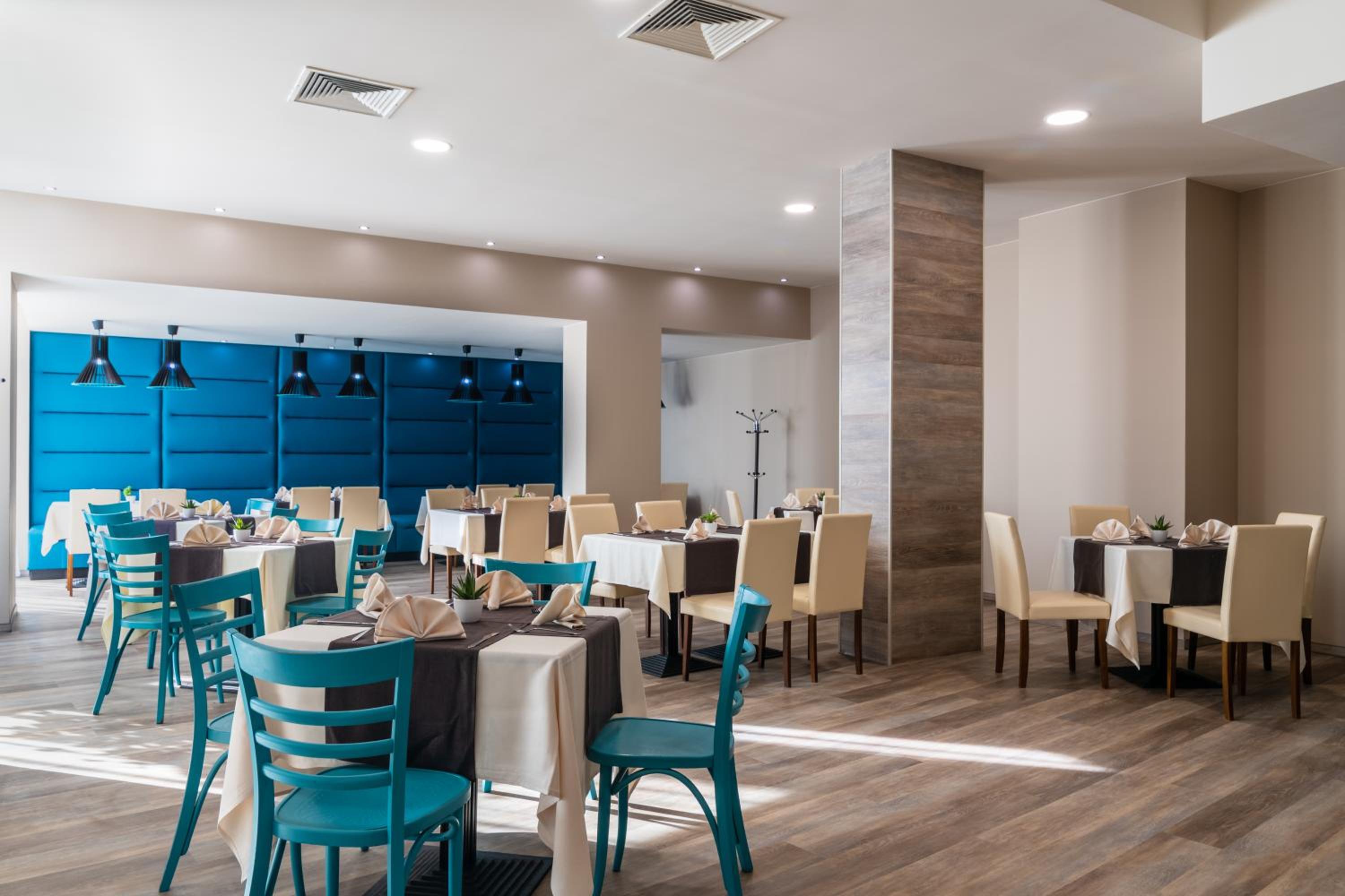 Azalia Beach Hotel Balneo & SPA