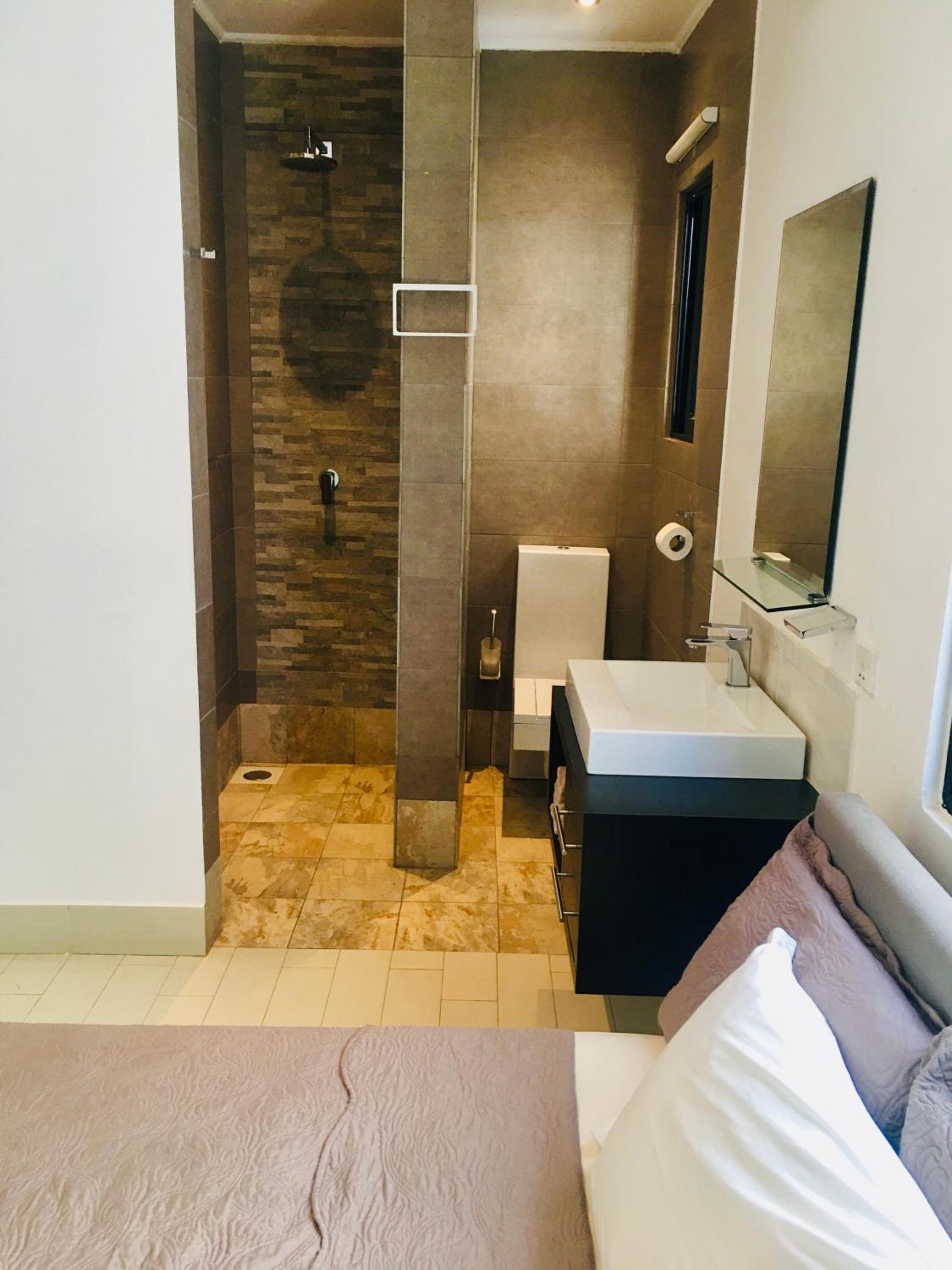 Gambia Seafront Central Private Apartment