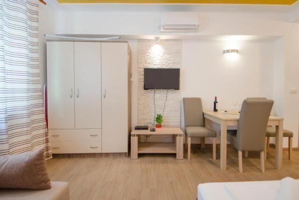 Guest House Mia en Split — hotel room