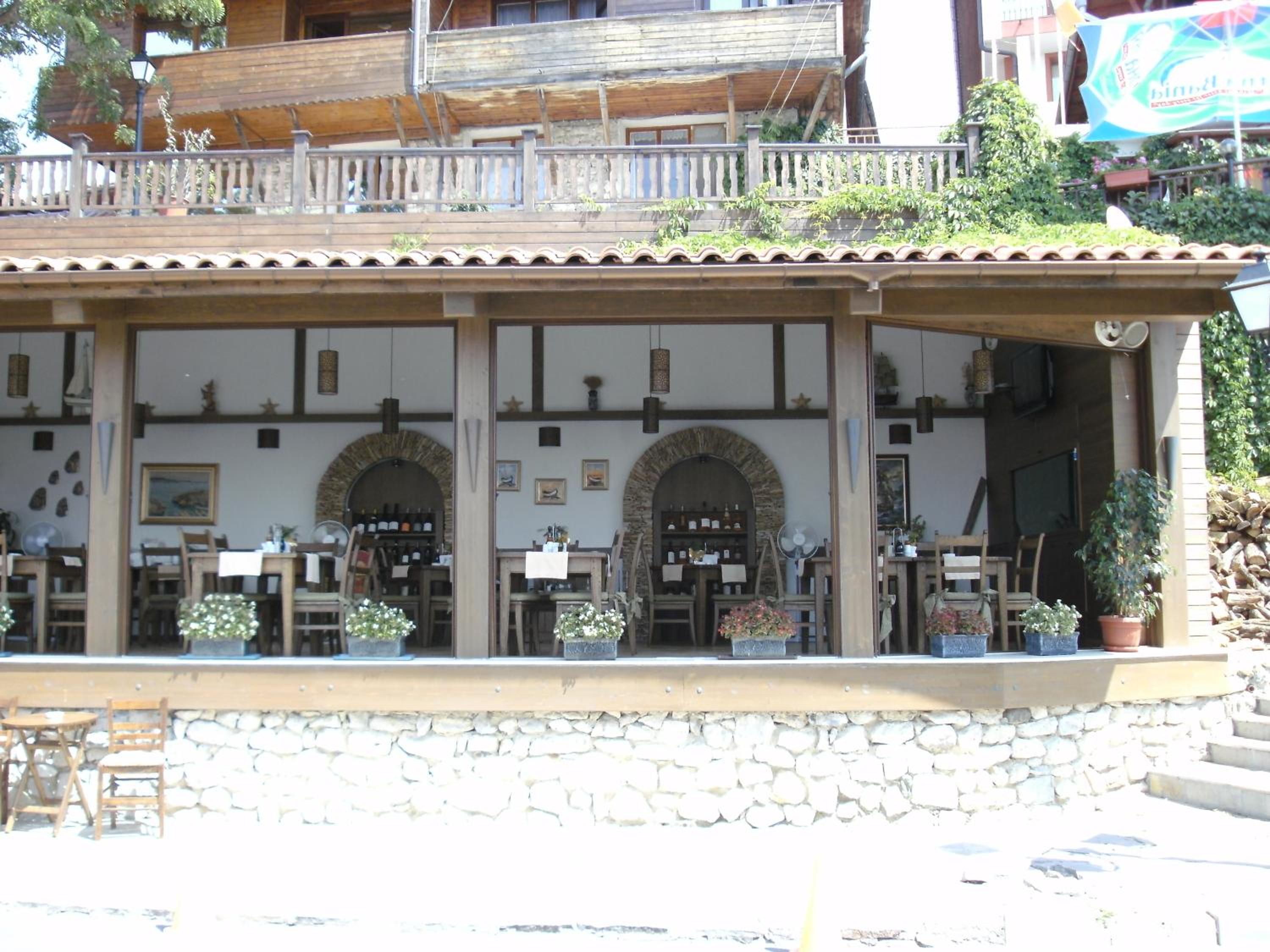 Emona Guest House