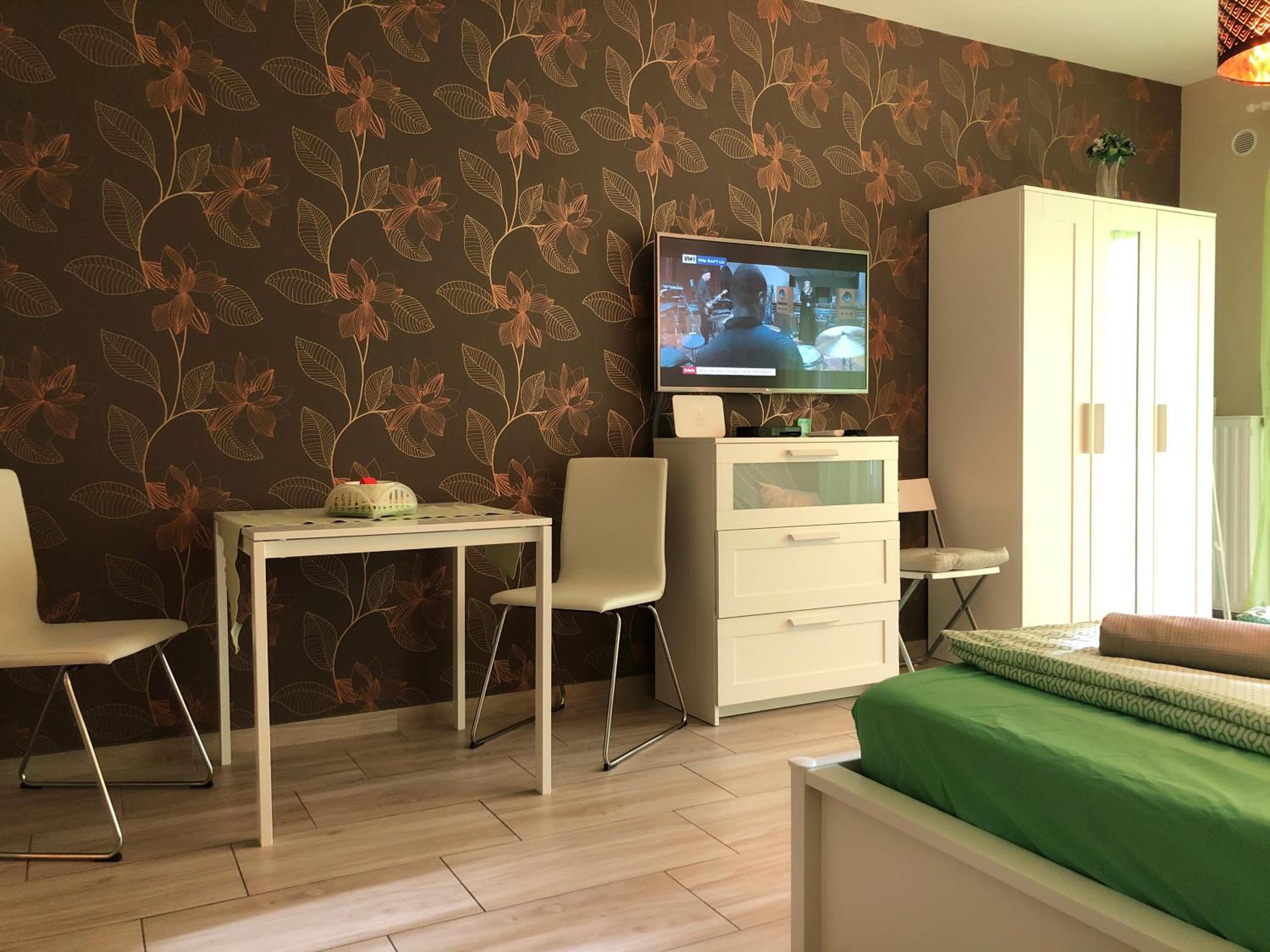 Velence Spa Apartman view 4