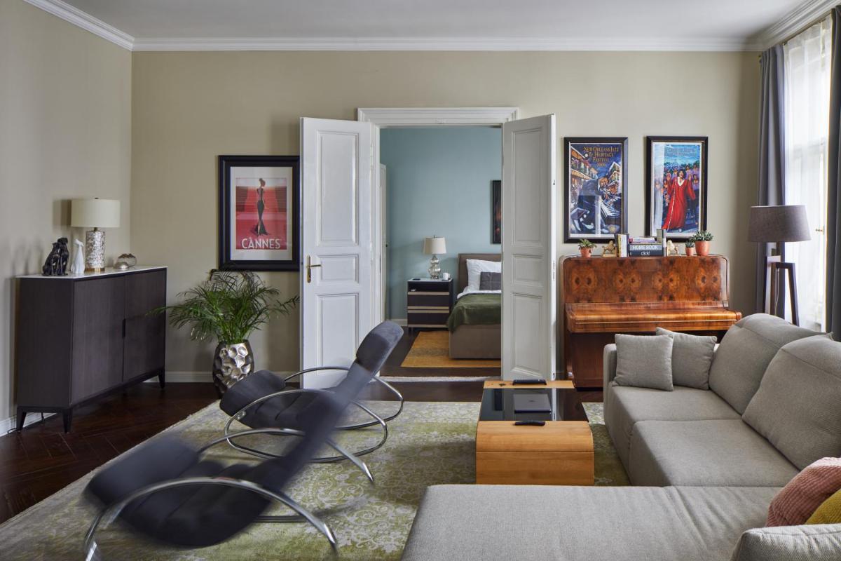 Homey apartment in Lesser Town by Prague Days