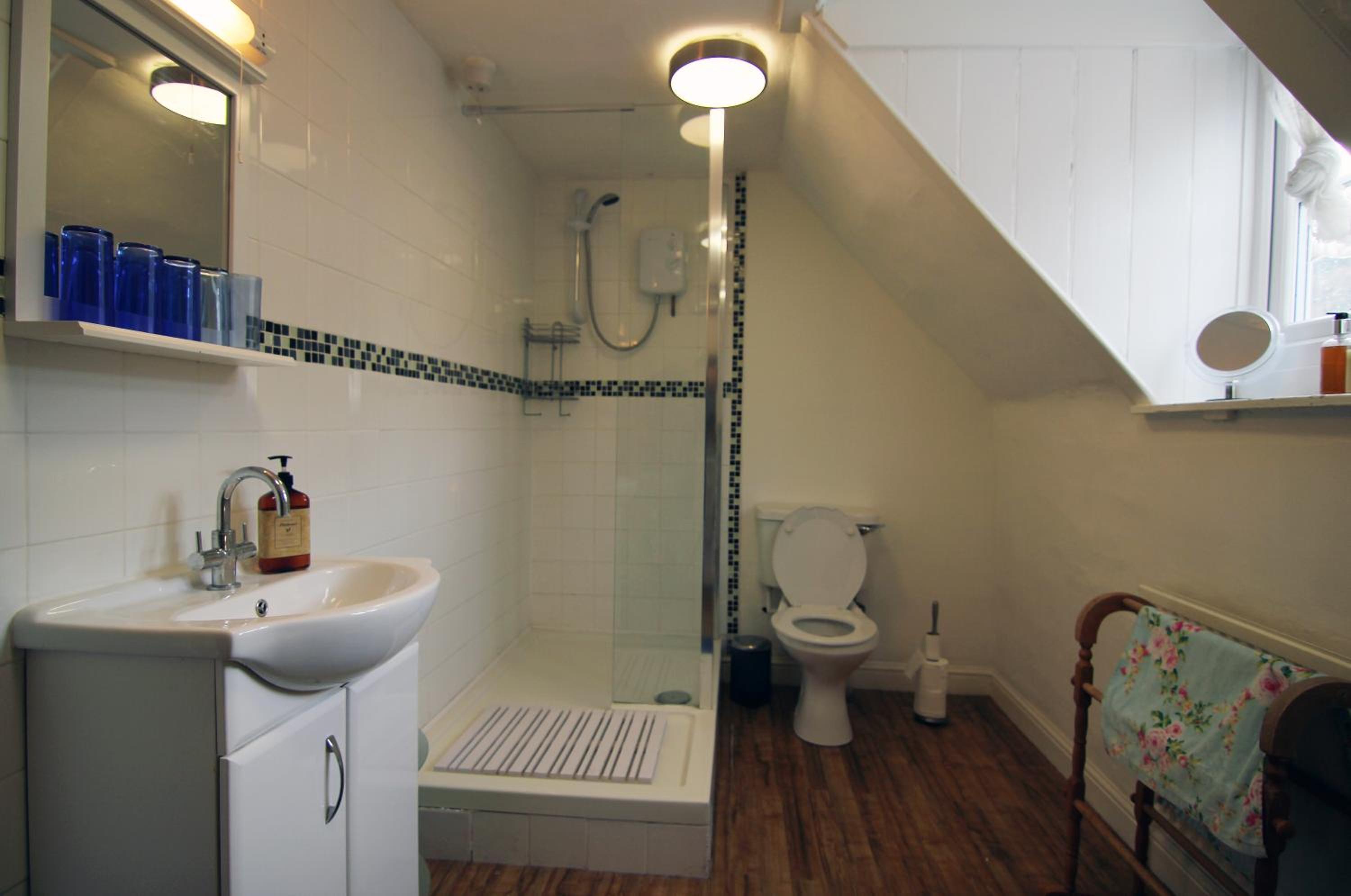 Family Suite, Inglewood House view 2
