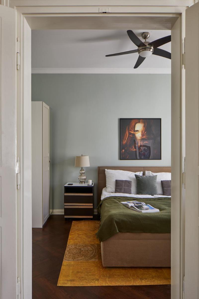 Homey apartment in Lesser Town by Prague Days