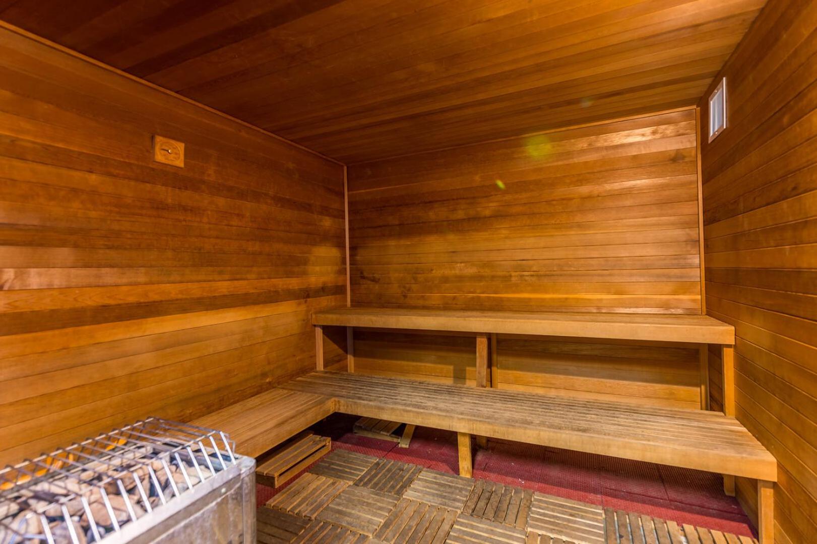 Spetacular TownHome With Private Pool close to Disney 8919PP - Image 3