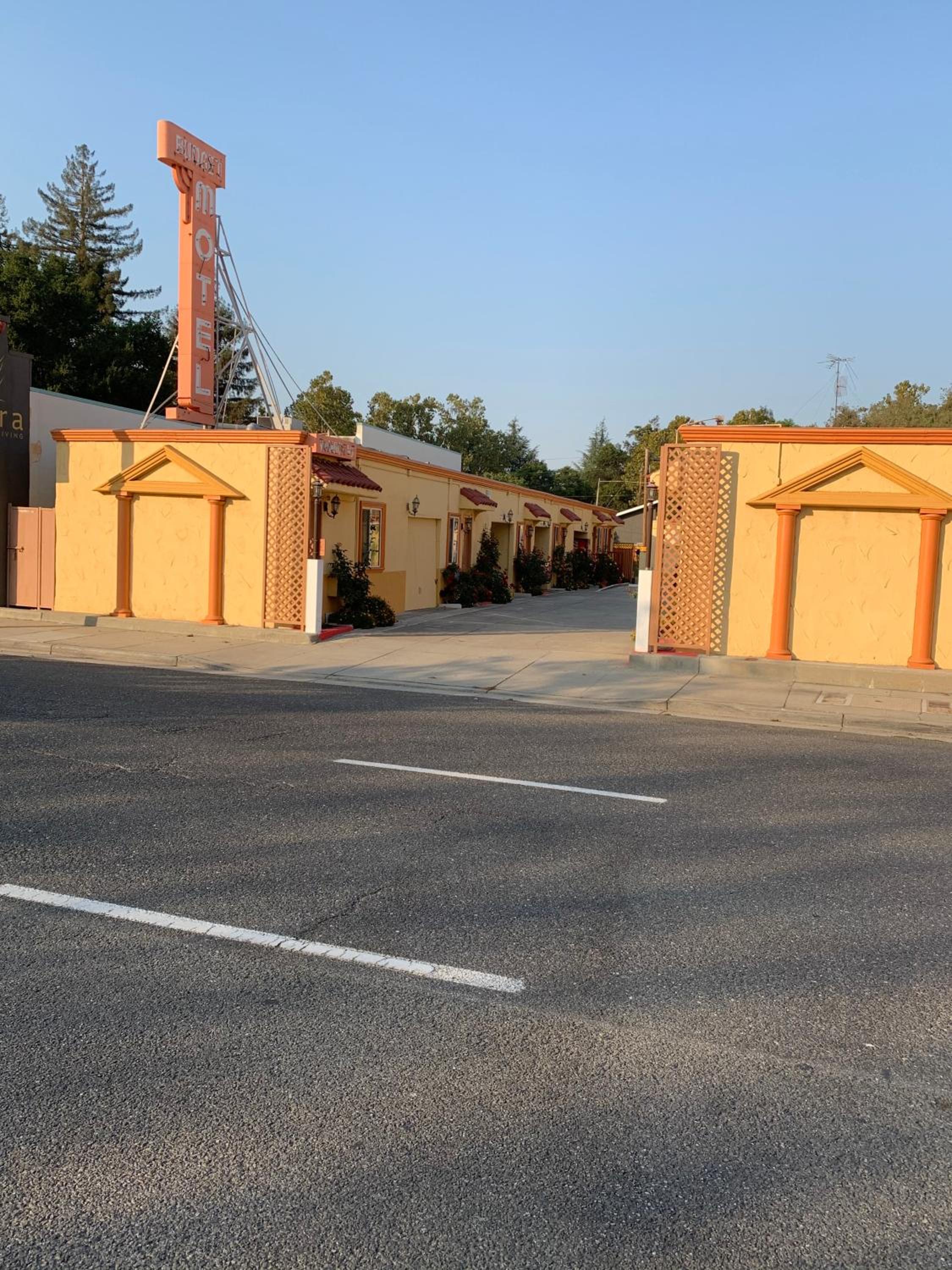 Budget Motel