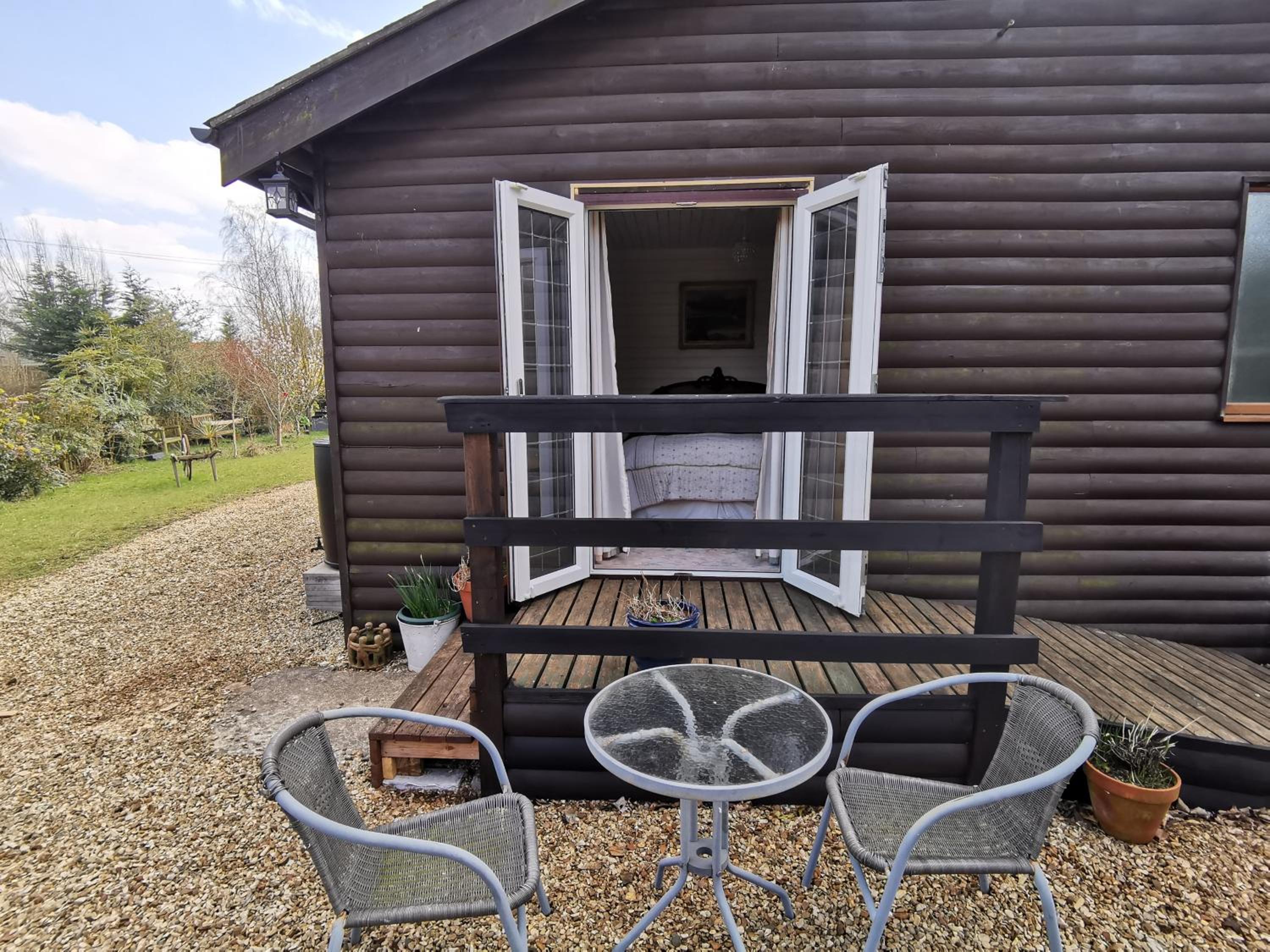 Kings Lynn Vacations - Nuthatch Lodge - Property Image 3