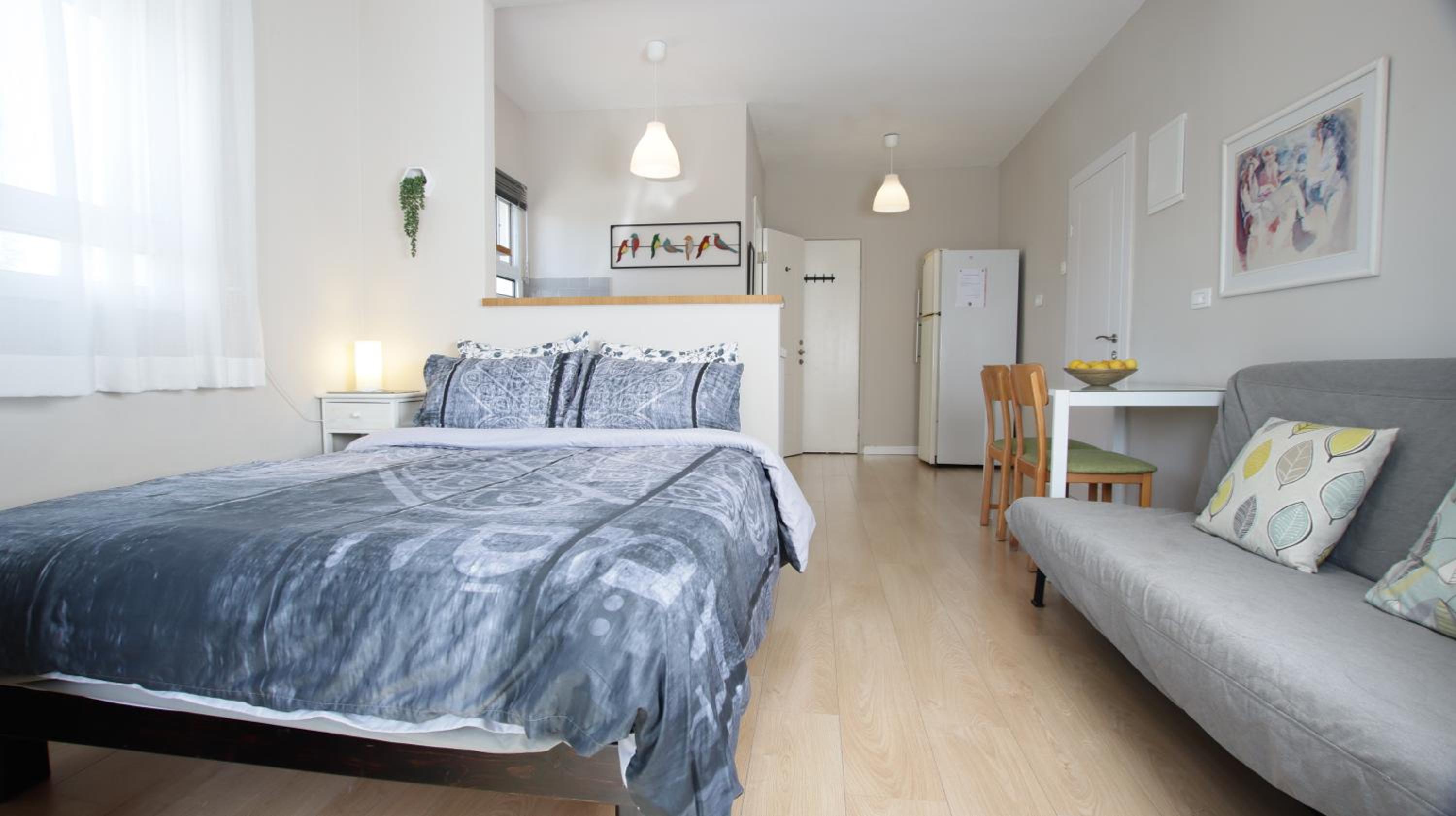Cute & Cozy Studio Apt in Zichron Yaakov - main view