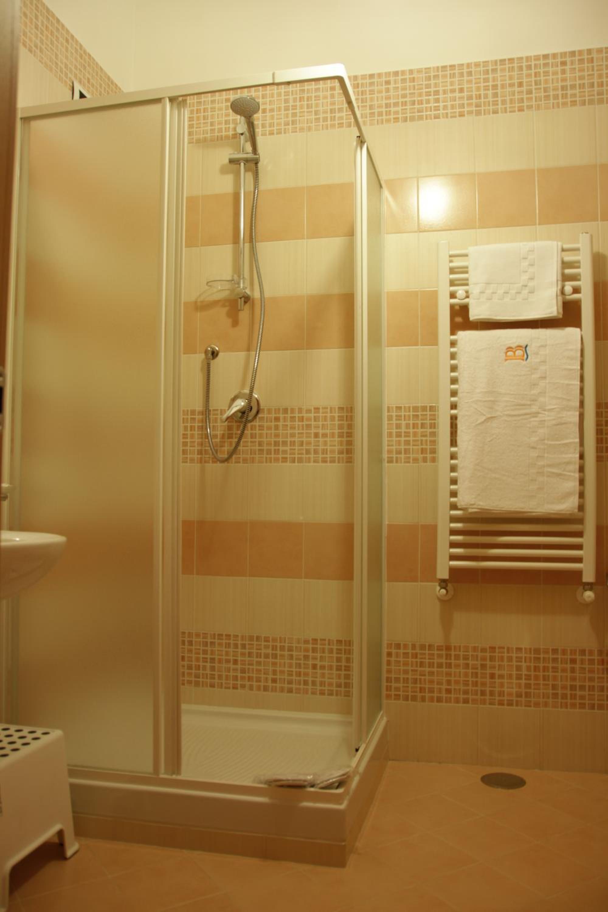 Bovio Modern Suite