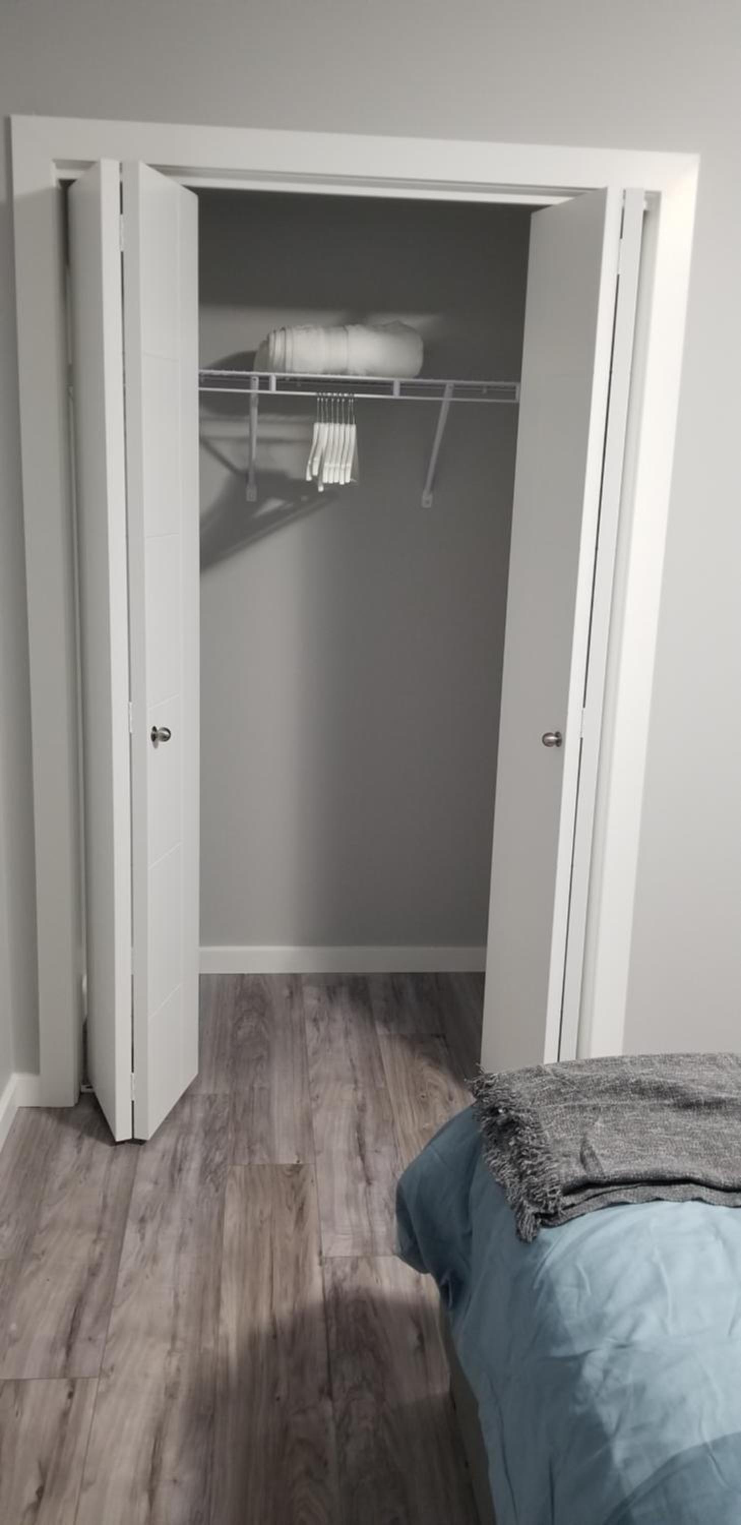 Luxurious 2 bedroom basement suite