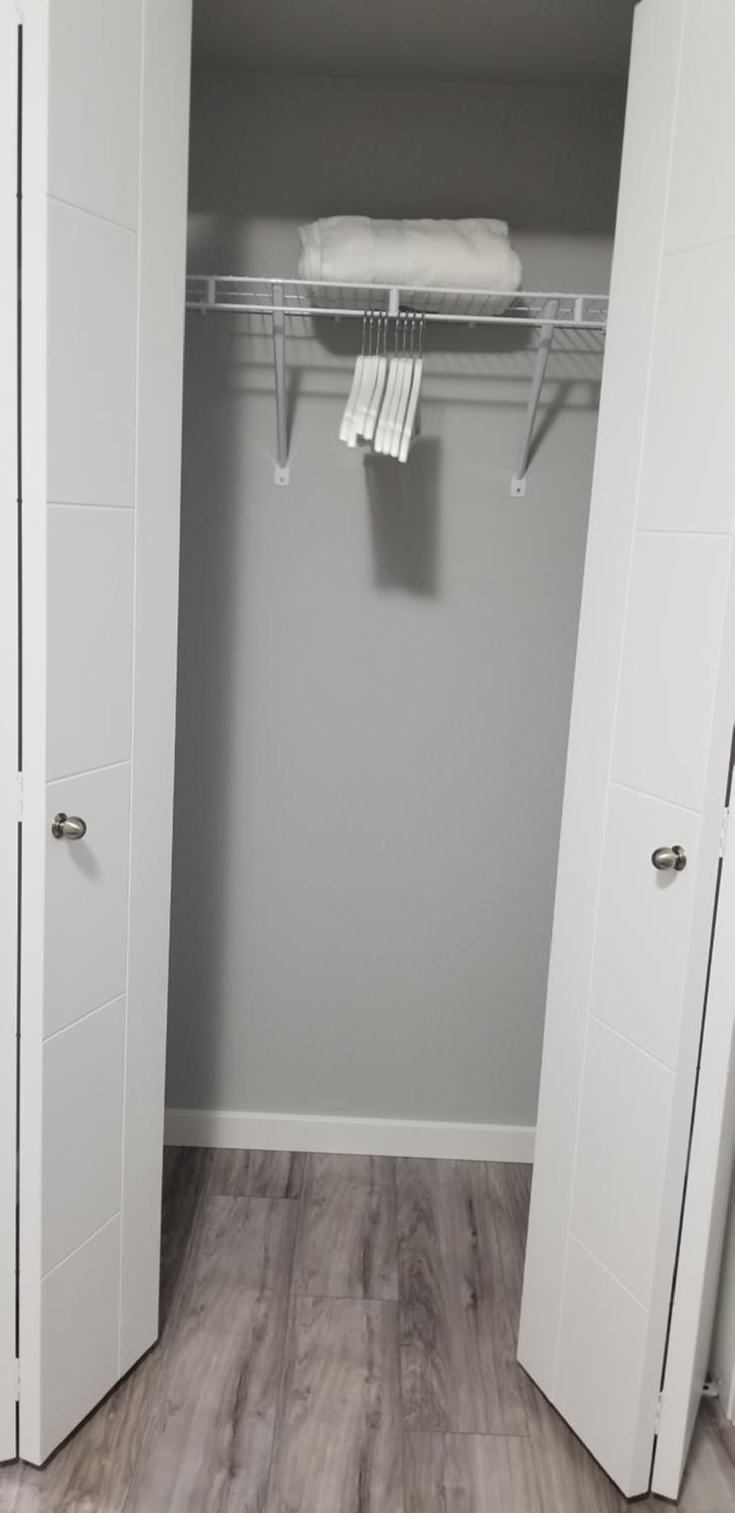 Luxurious 2 bedroom basement suite