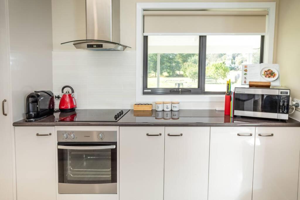 Trailways Accommodation Railton