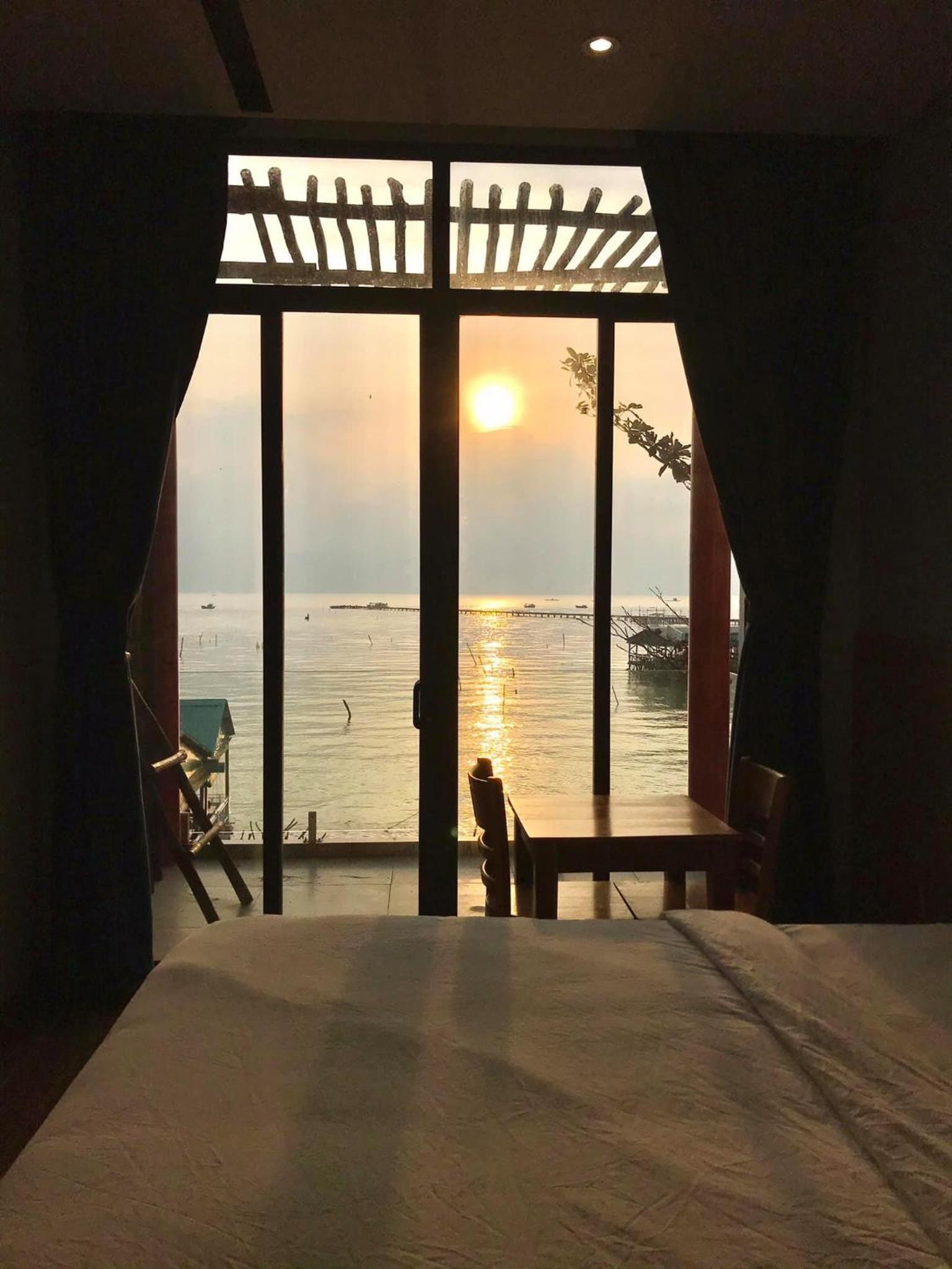 Aurora House Ham Ninh Village view 3
