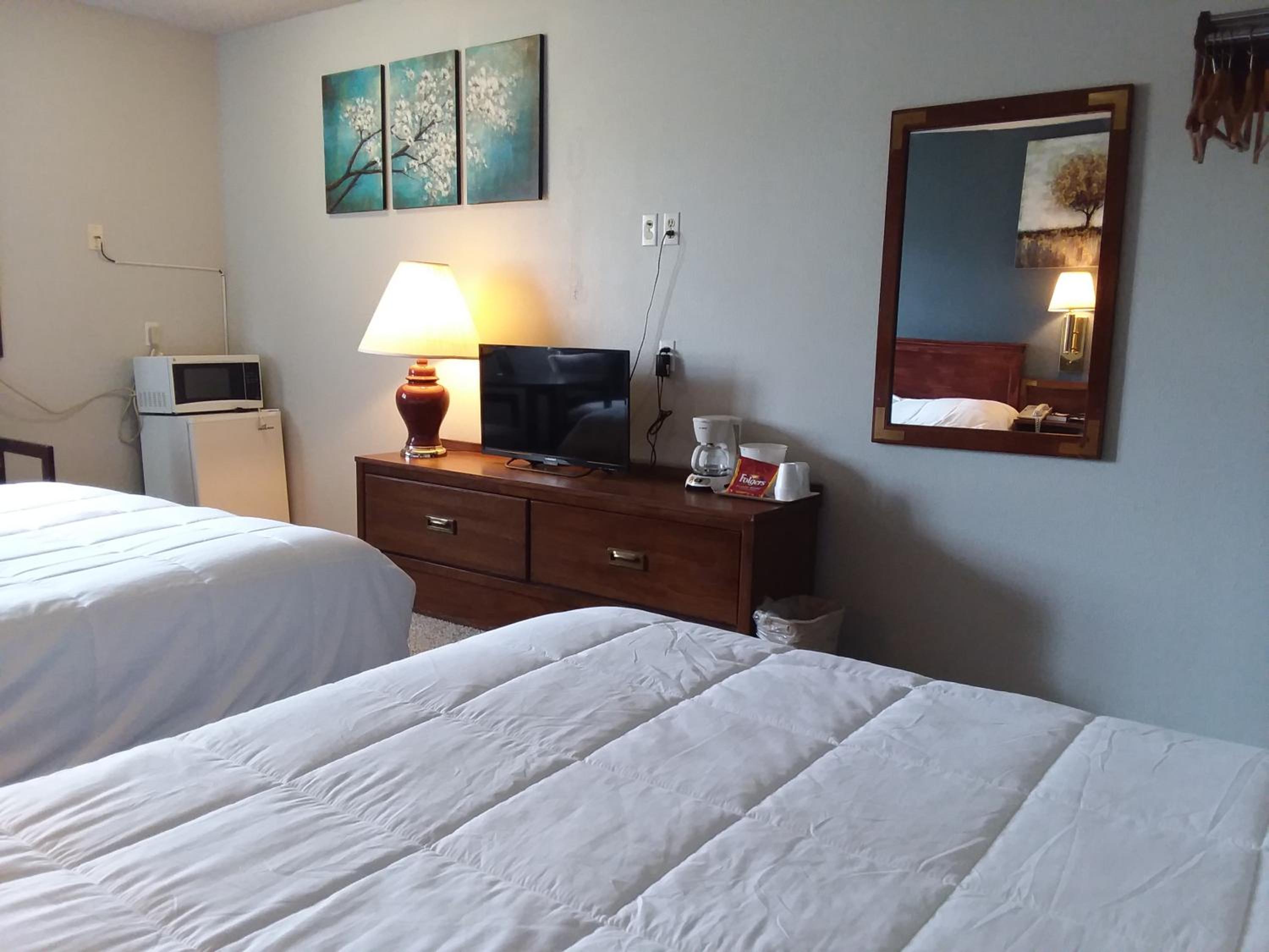 Laramie Vacations - Americas Best Value Inn Laramie - Property Image 1