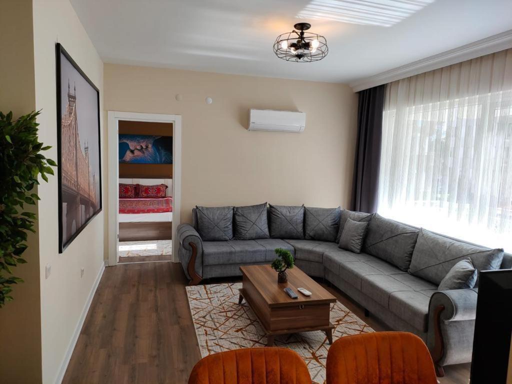 Lara Park Suites