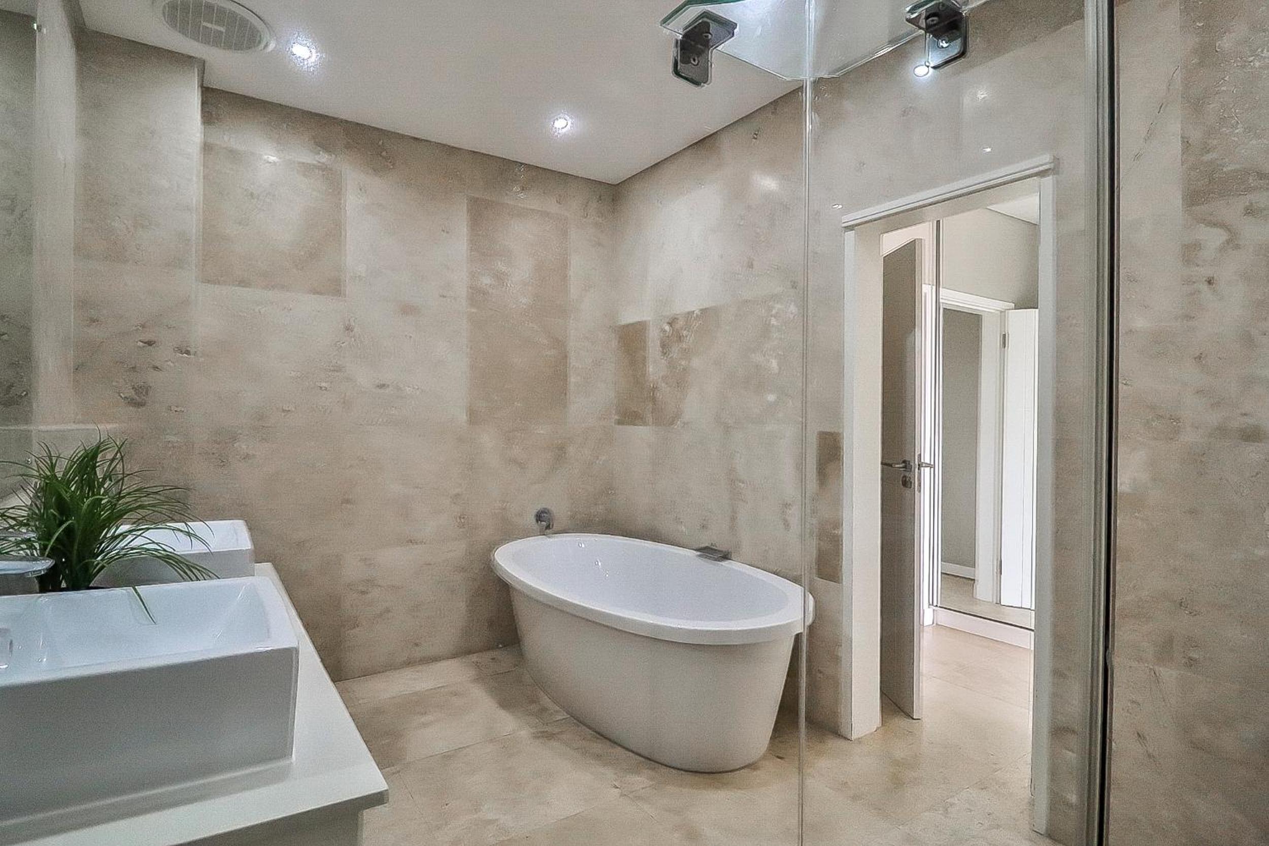 6 Crystal Cove Zimbali 5 Bedroom ZPS6 view 3