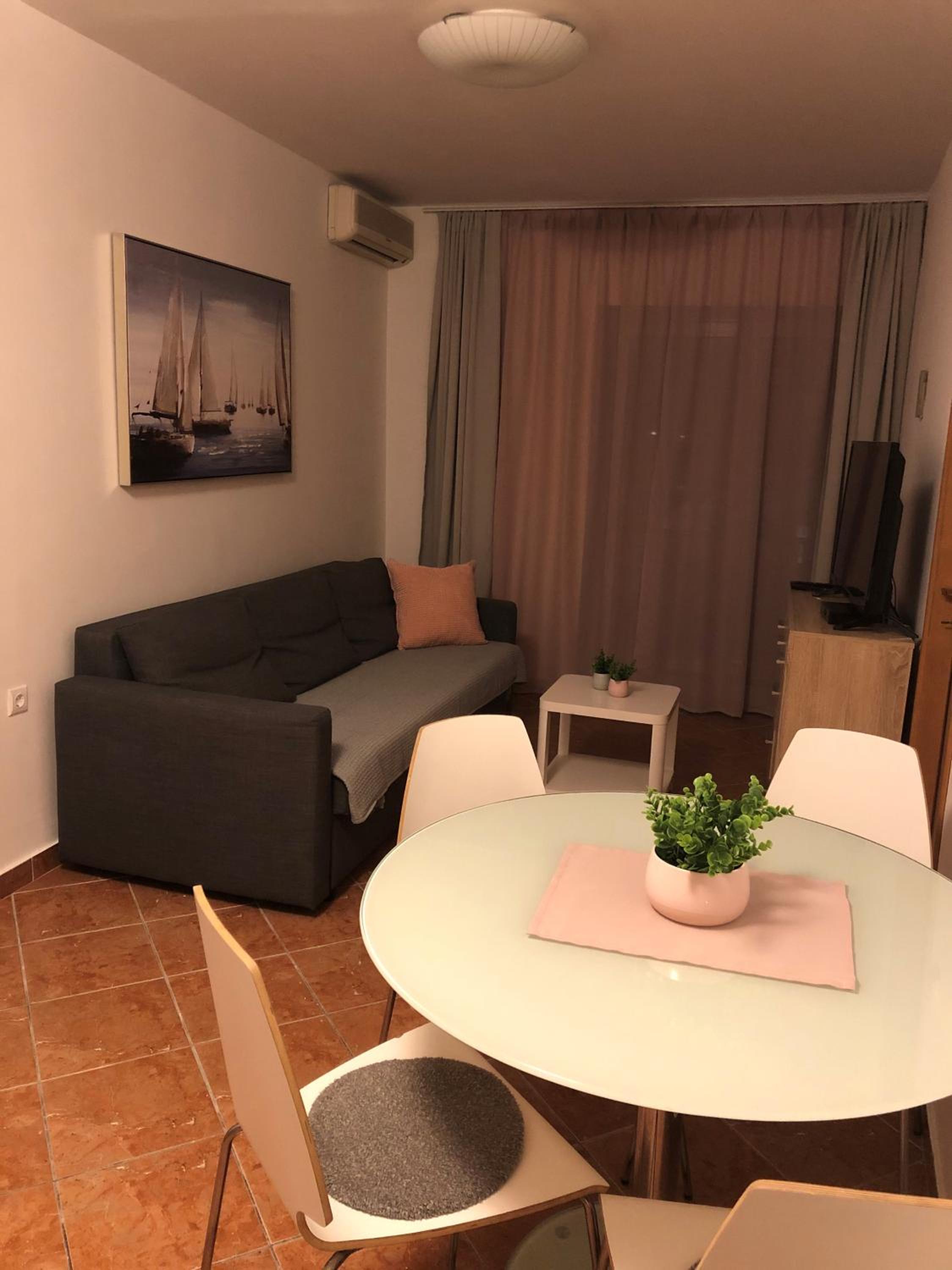 Apartmani i sobe Ivančić1