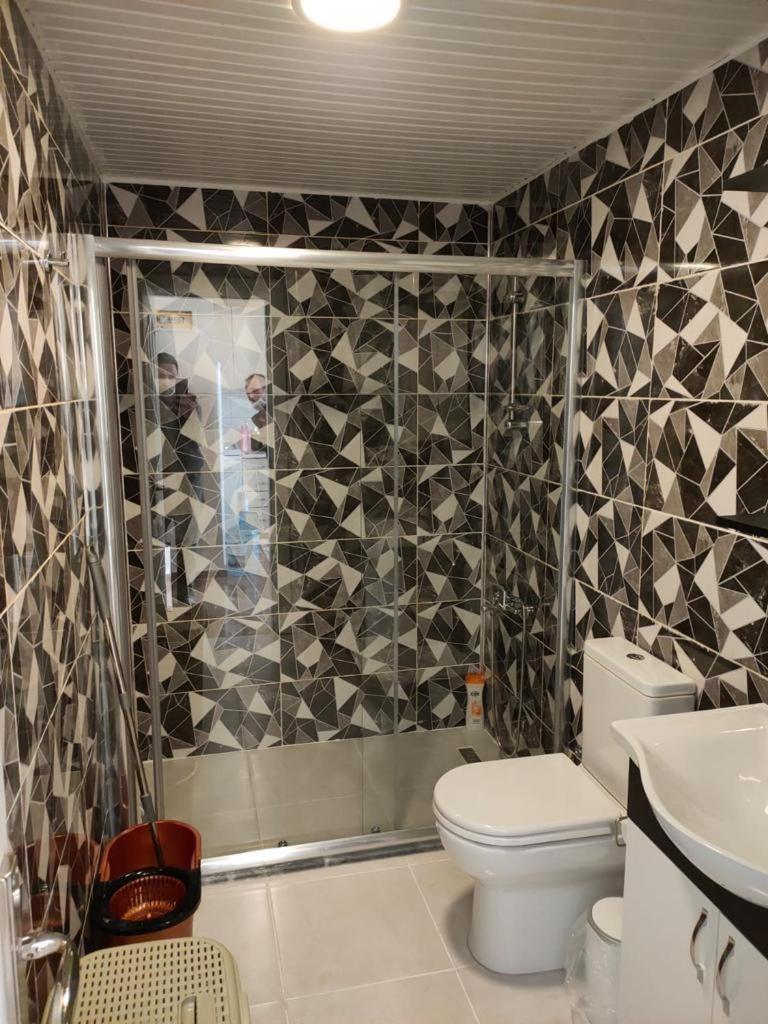 Lara Park Suites