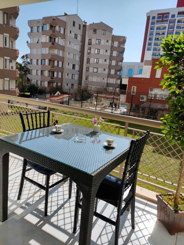 Lara Park Suites