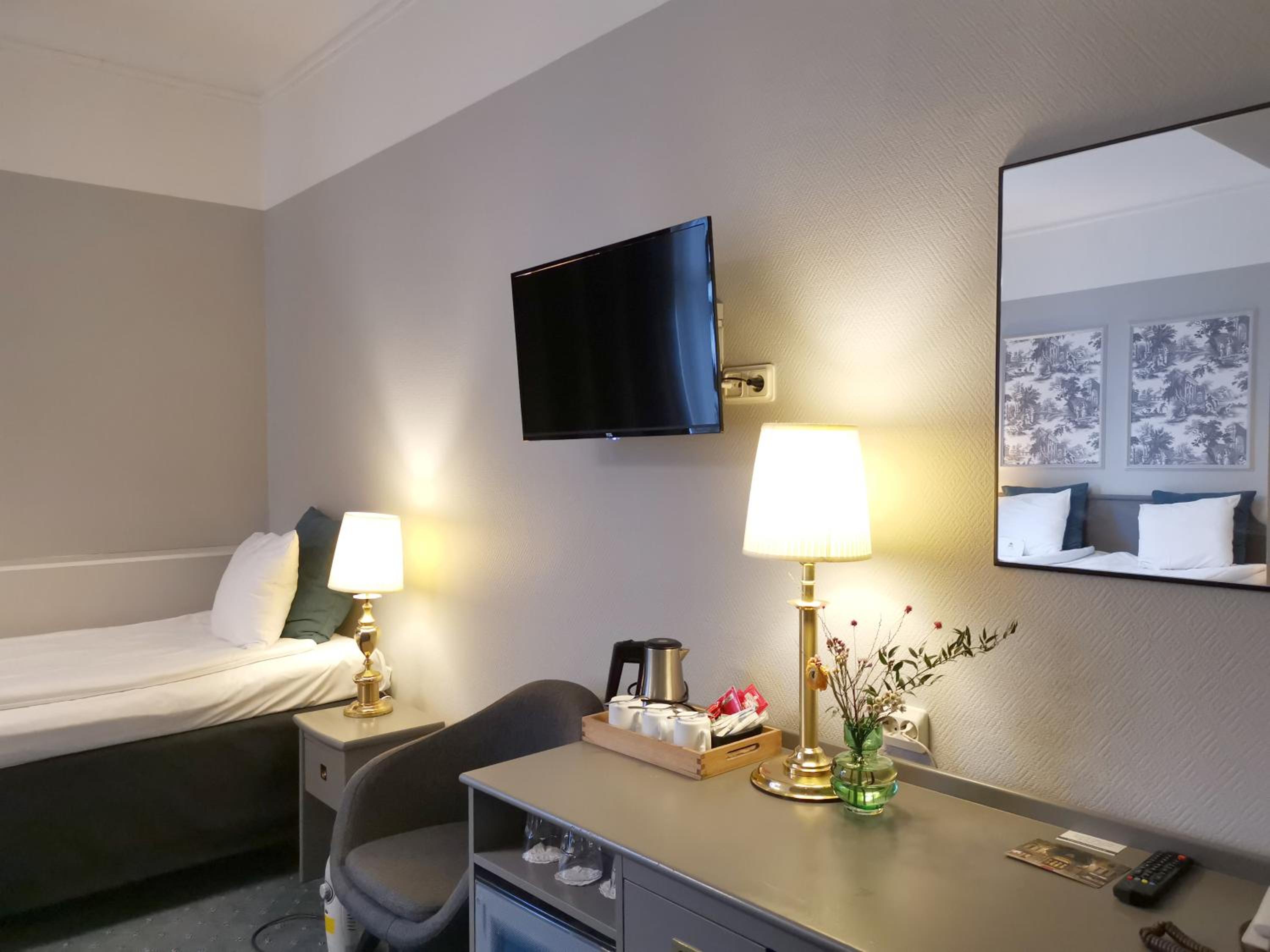 Stockholm Vacations - Crystal Plaza Hotel - Property Image 30