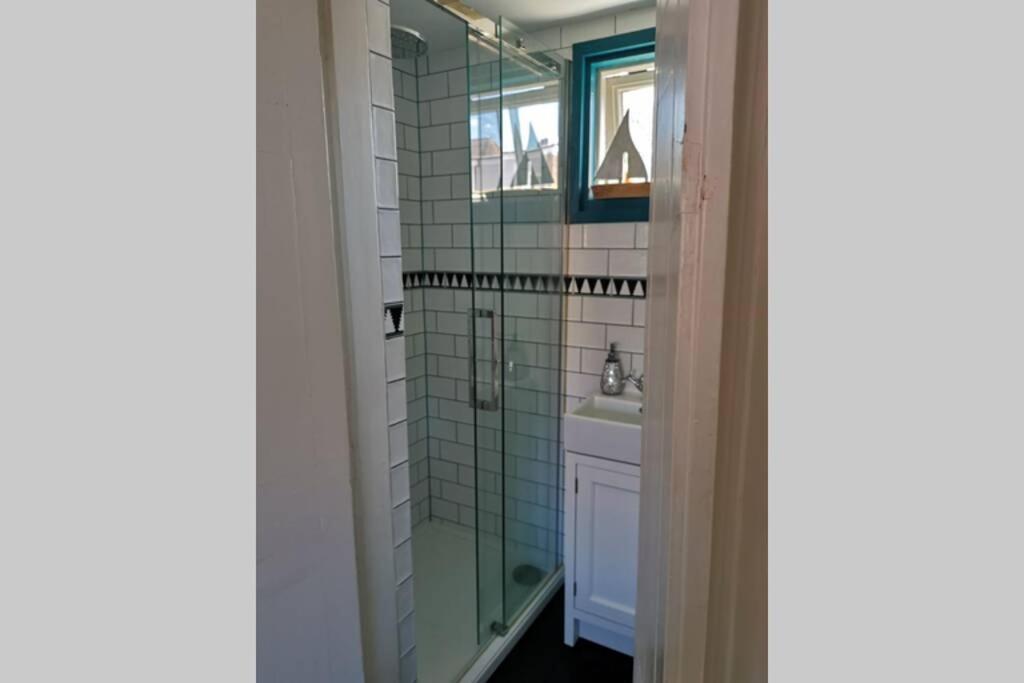 Marlborough Vacations - Alma House - Property Image 15