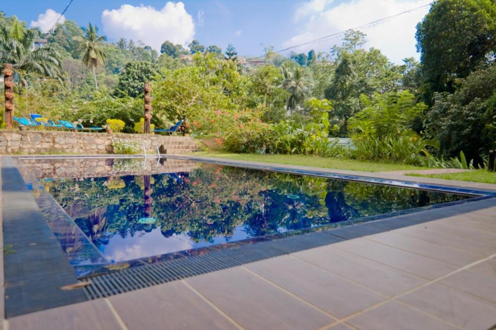 Clove Garden Kandy view 4