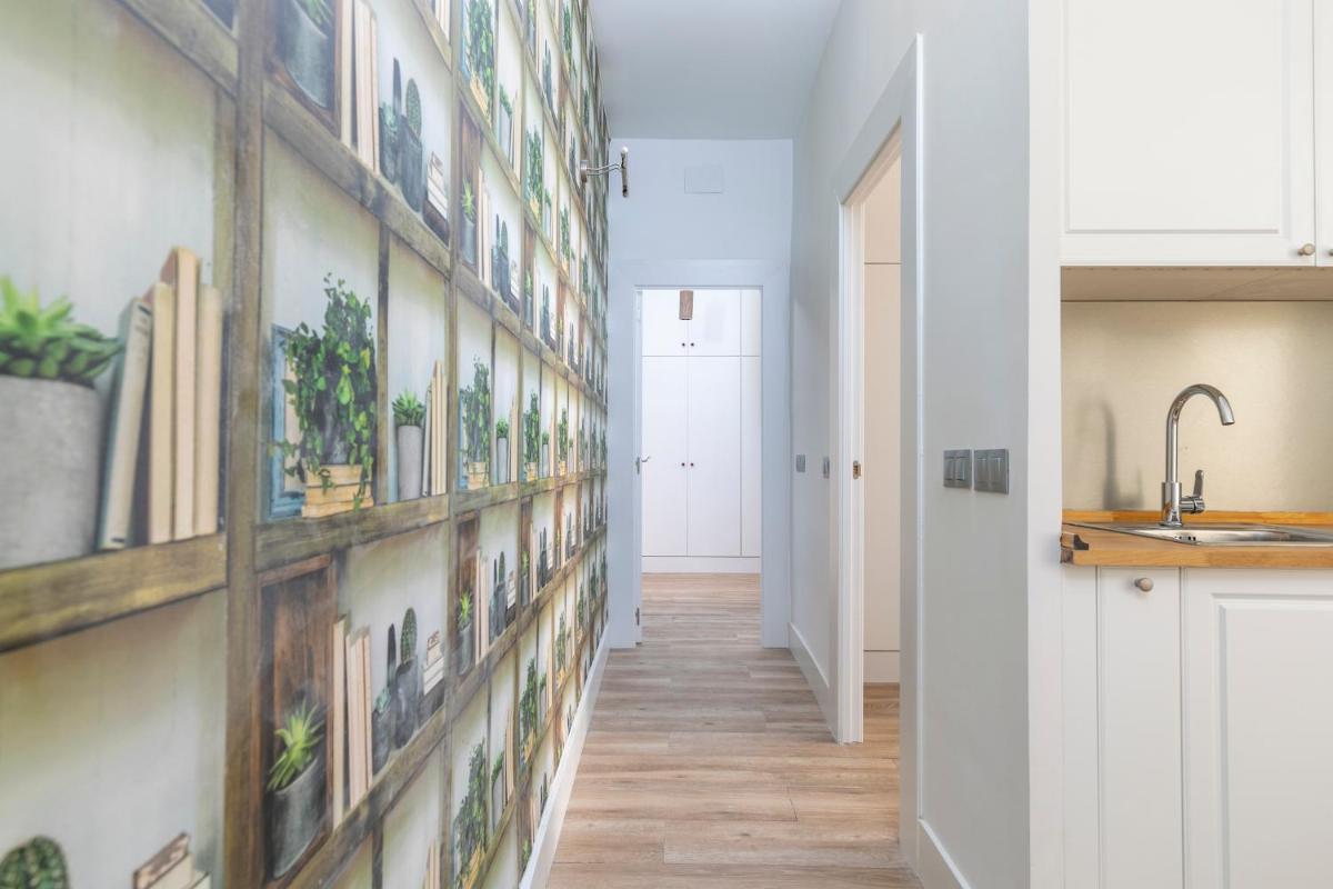 HOMEABOUT PREMIUM MALASAÑA Apartment view 5