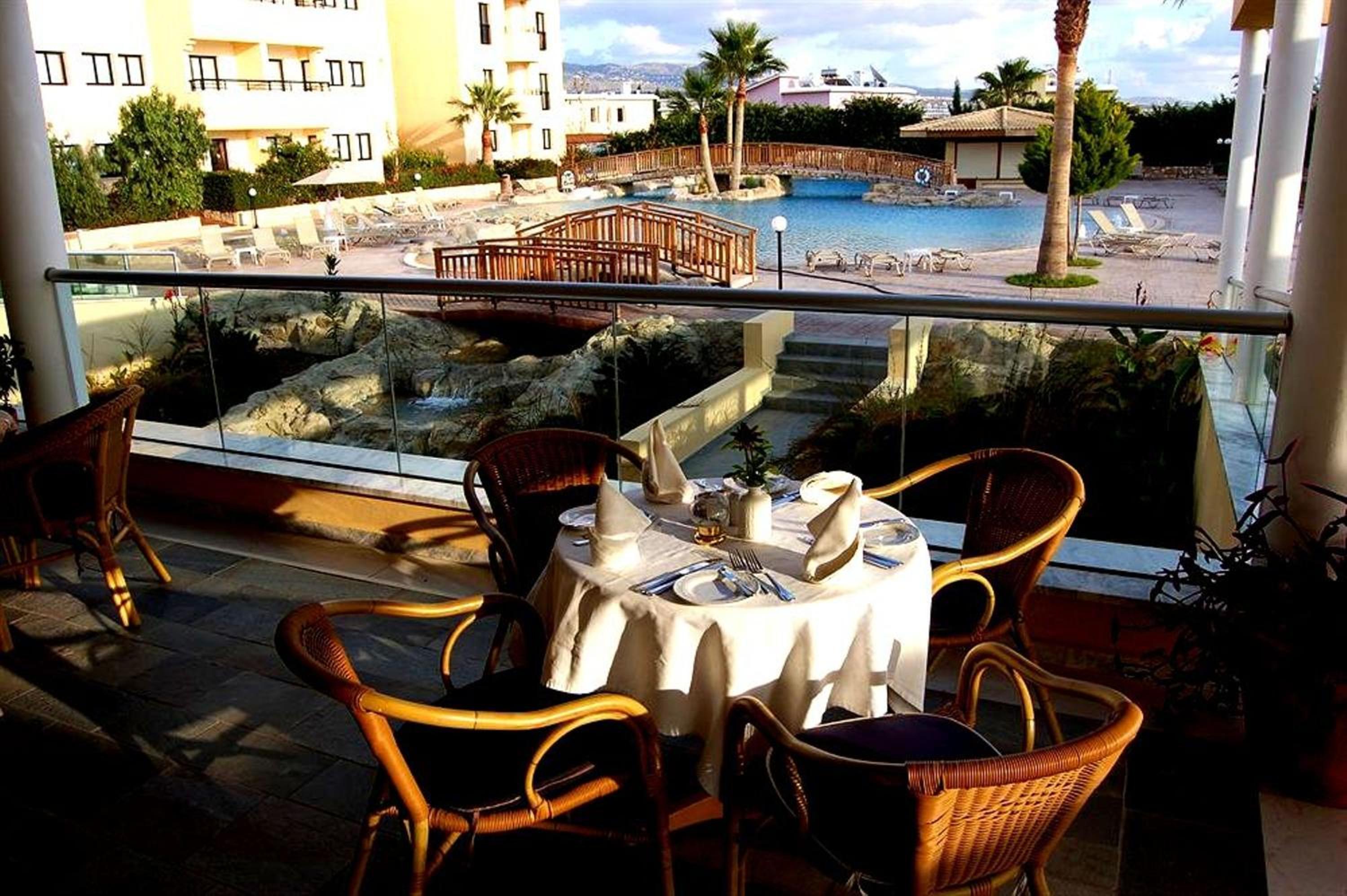 Panareti Coral Bay Villas