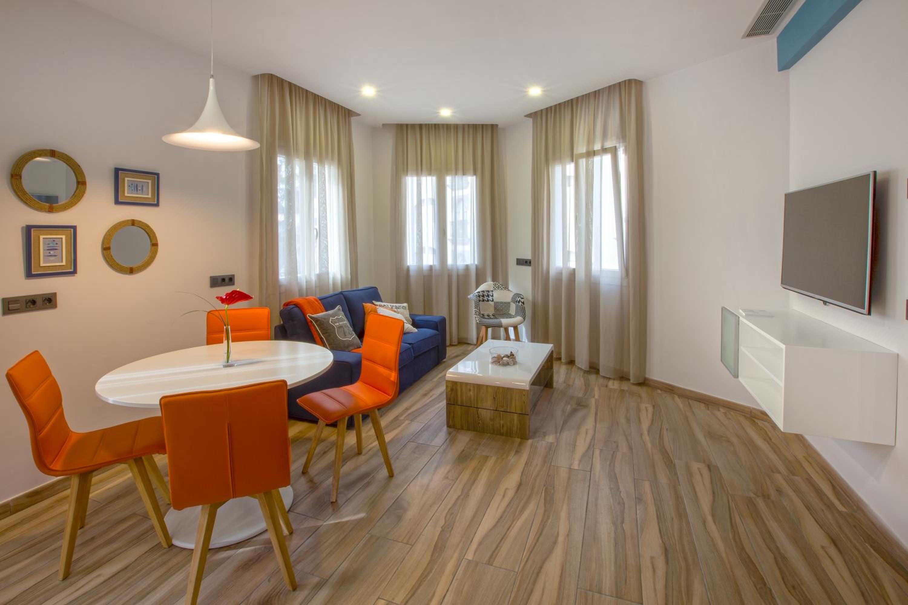 Gran Marina Suites