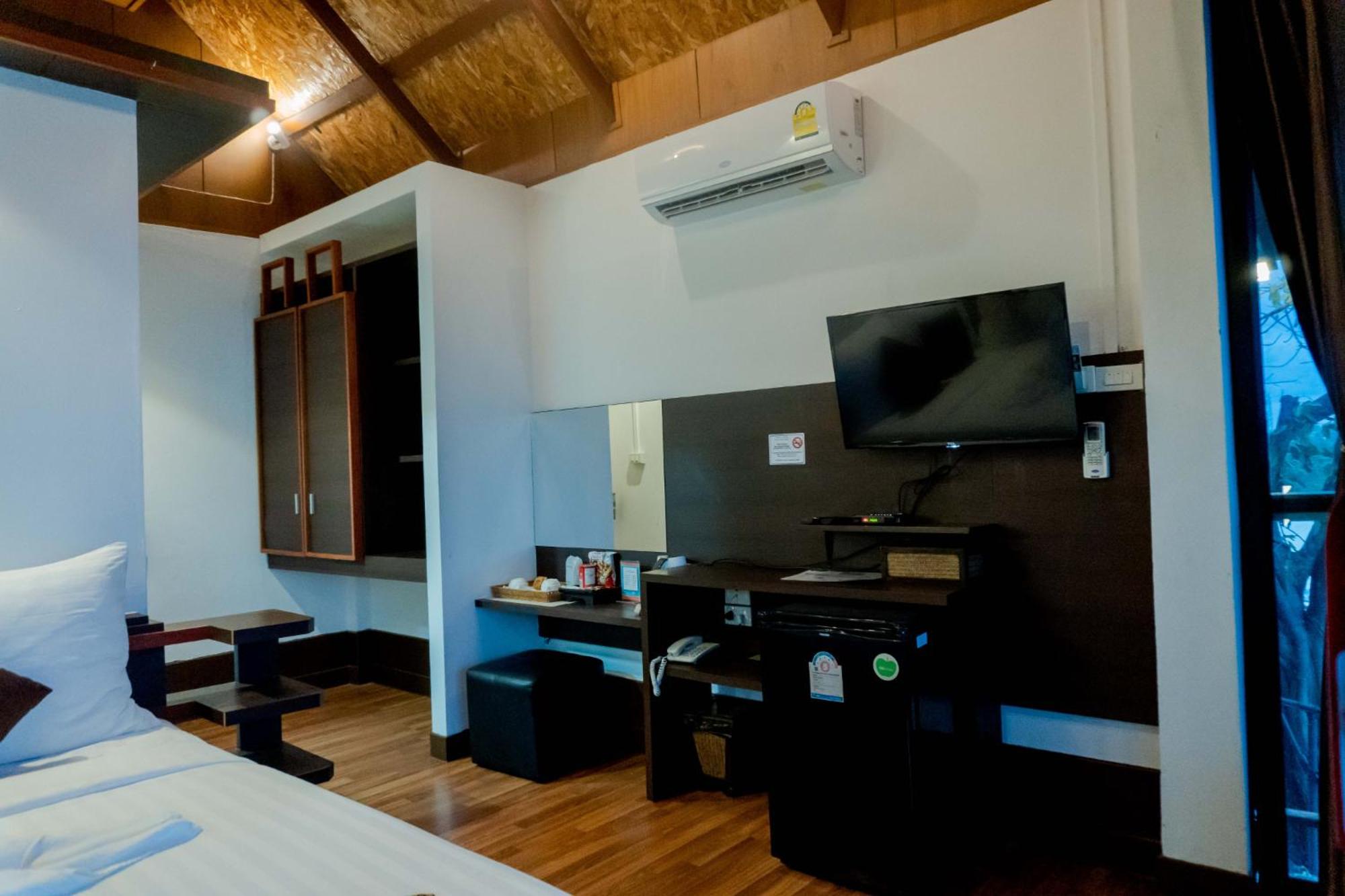 Chareena Hill Beach Resort