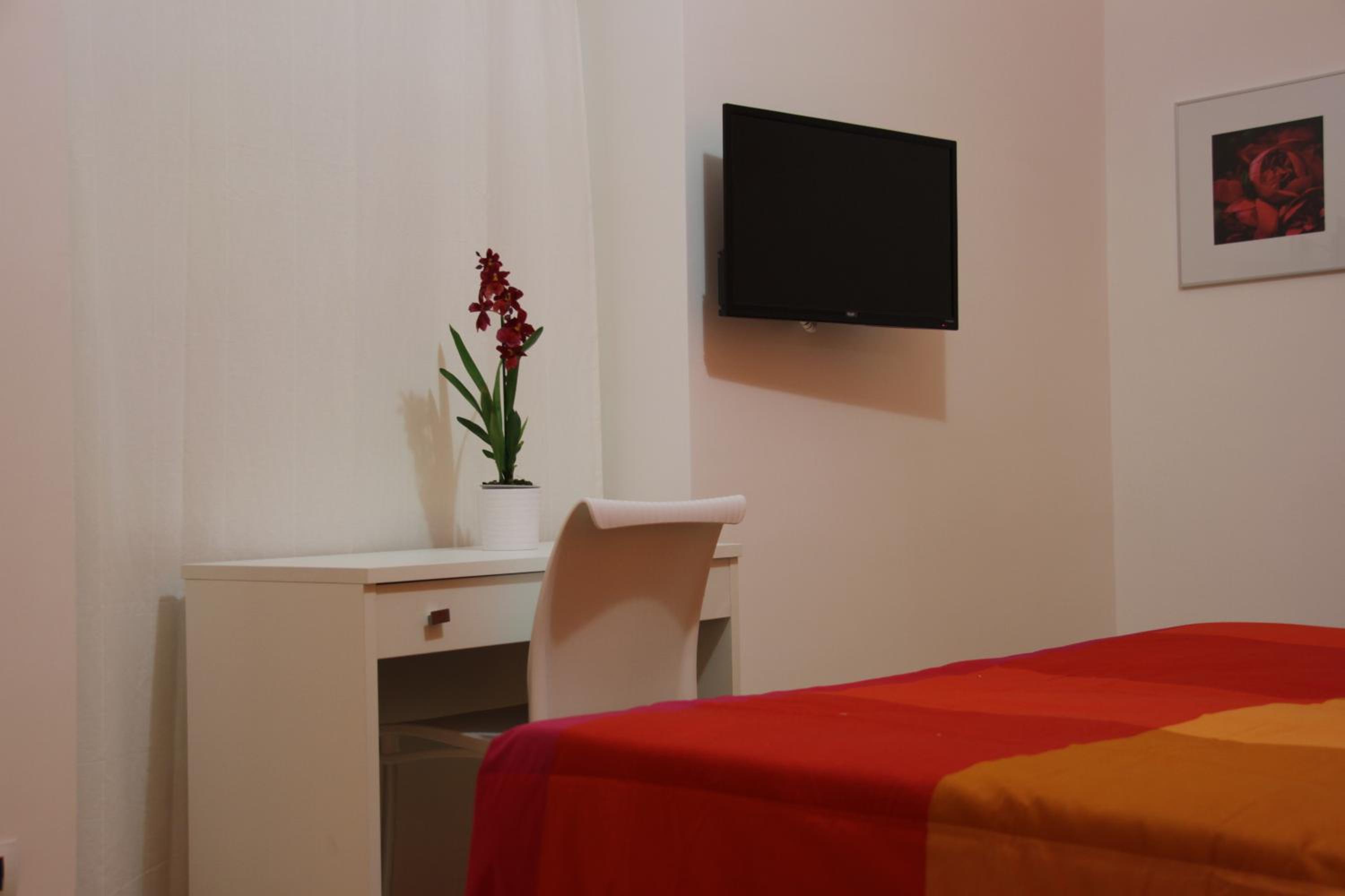 Bovio Modern Suite