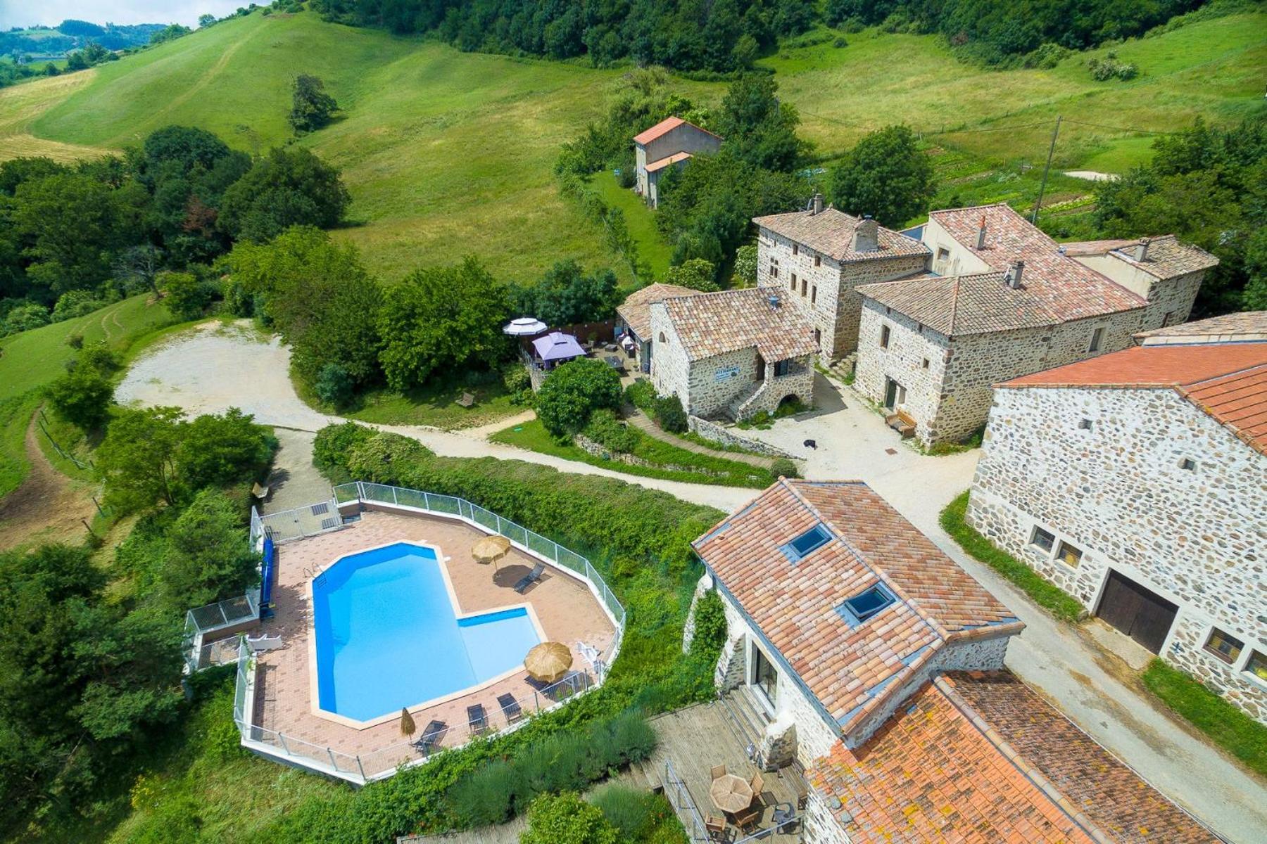 Ferme de Simondon view 4
