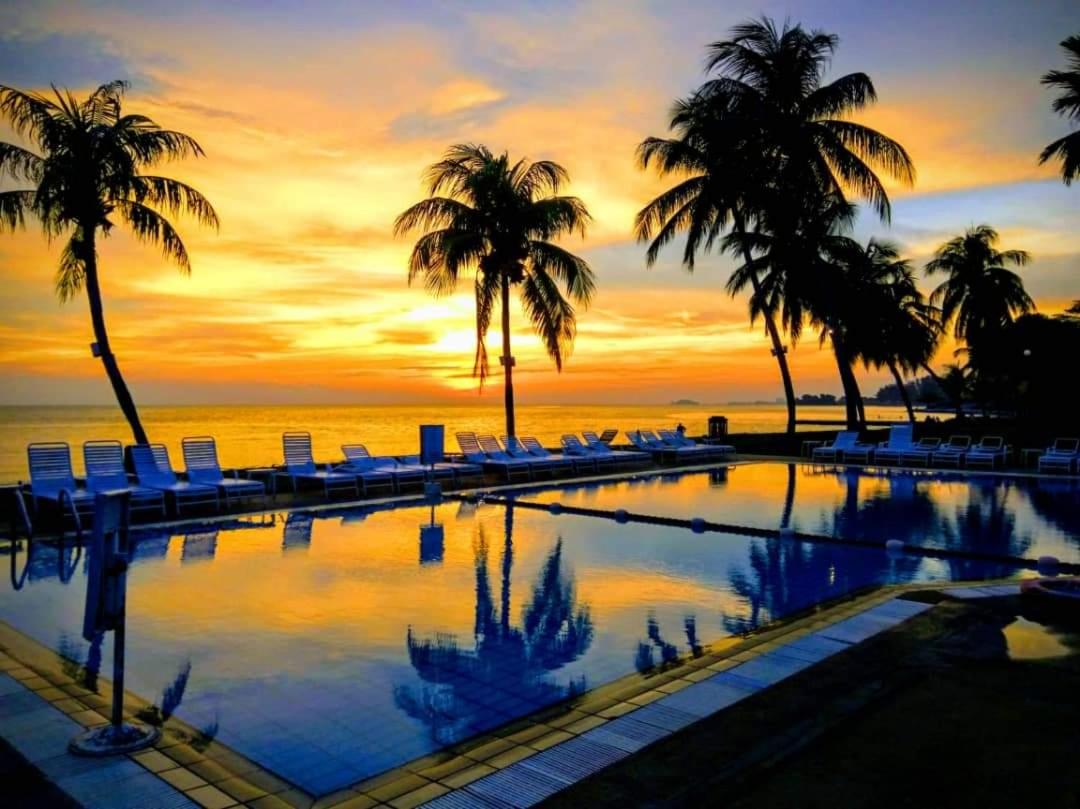 Tanjung Tuan Beach Regency - Hermis Theme 1 Car Park photo 1