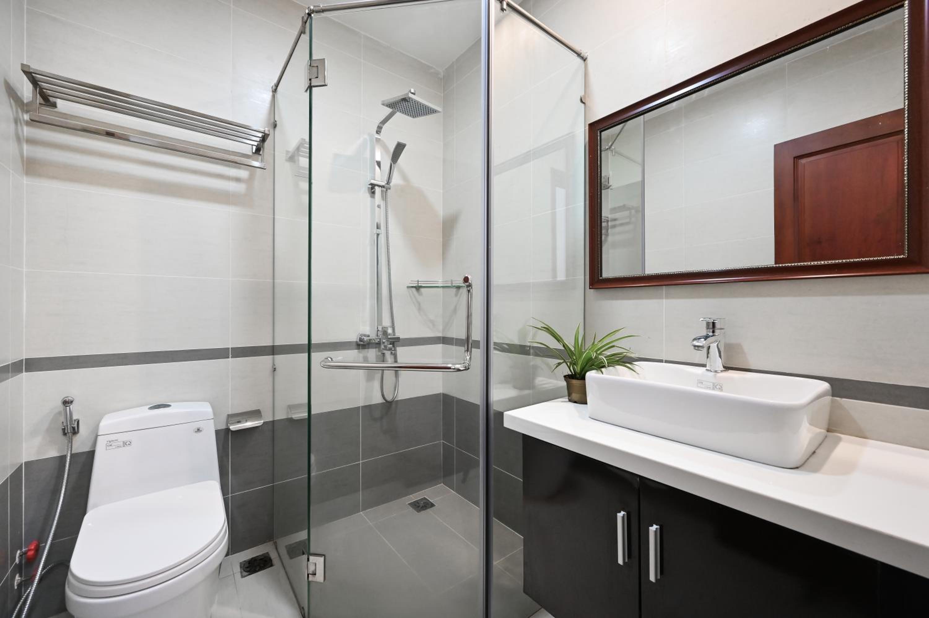 Genie Hotel & Serviced Apartments