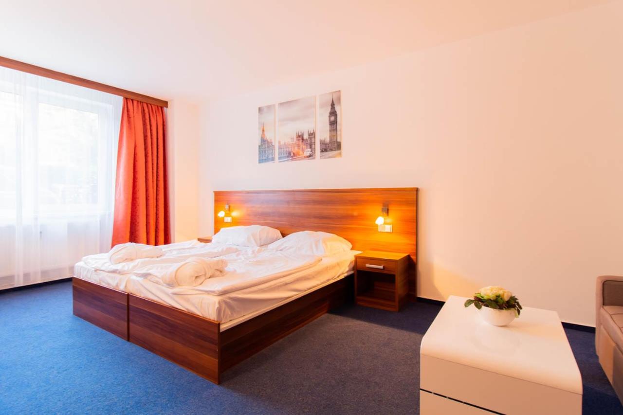 LIPNO WELLNESS - FRYMBURK C112 private family room