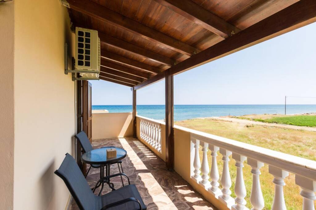 Effie Beach Front Apartment with Pool view 4