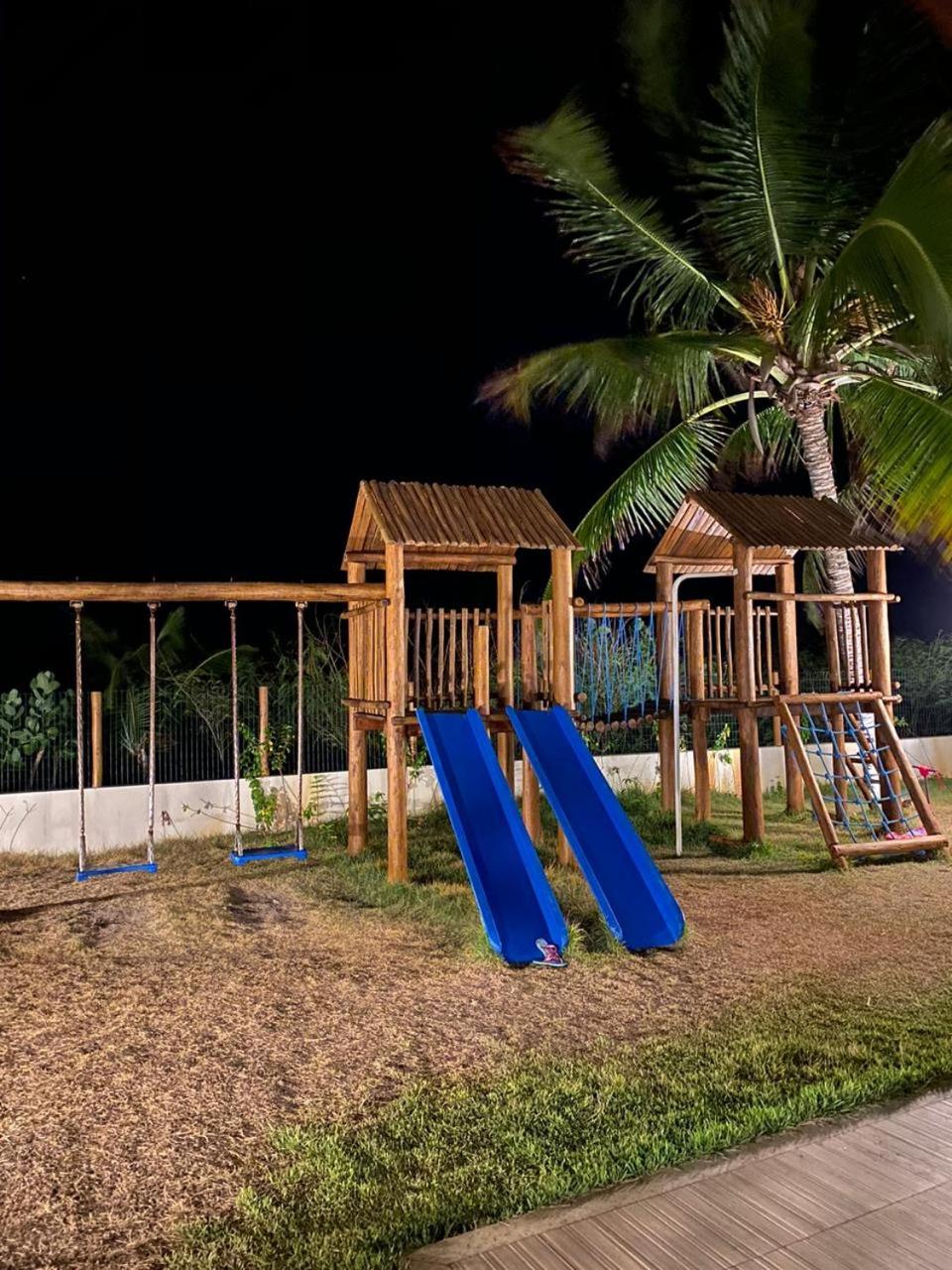 Village Itacimirim, Pé na areia, Excelente 7B