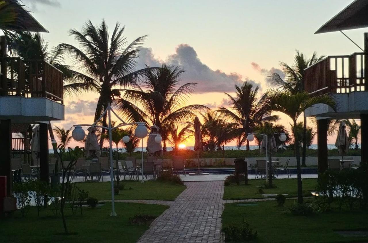 Village Itacimirim, Pé na areia, Excelente 7B